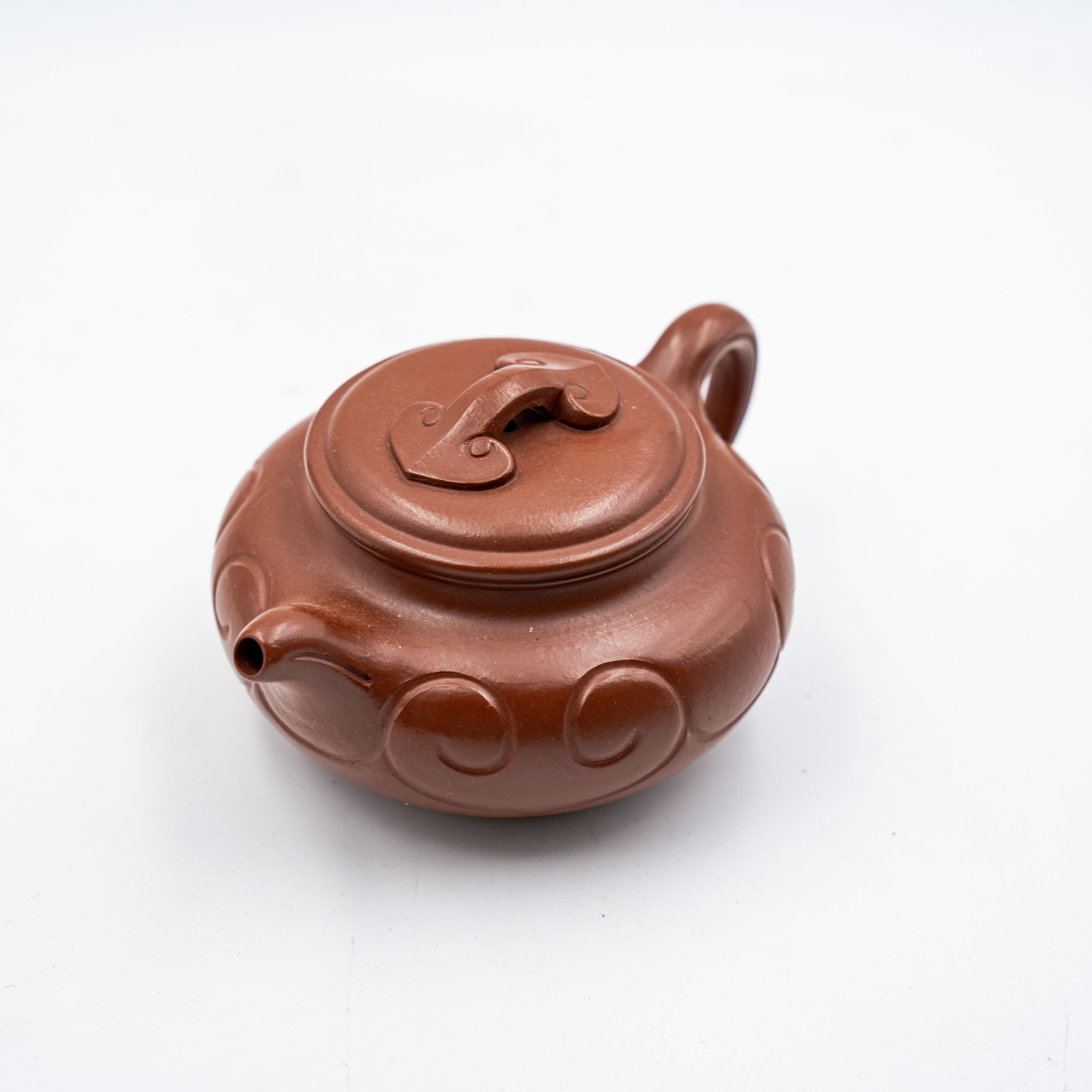 Handcrafted Yixing Zisha Ruyi Fanggu Teapot, Red Clay