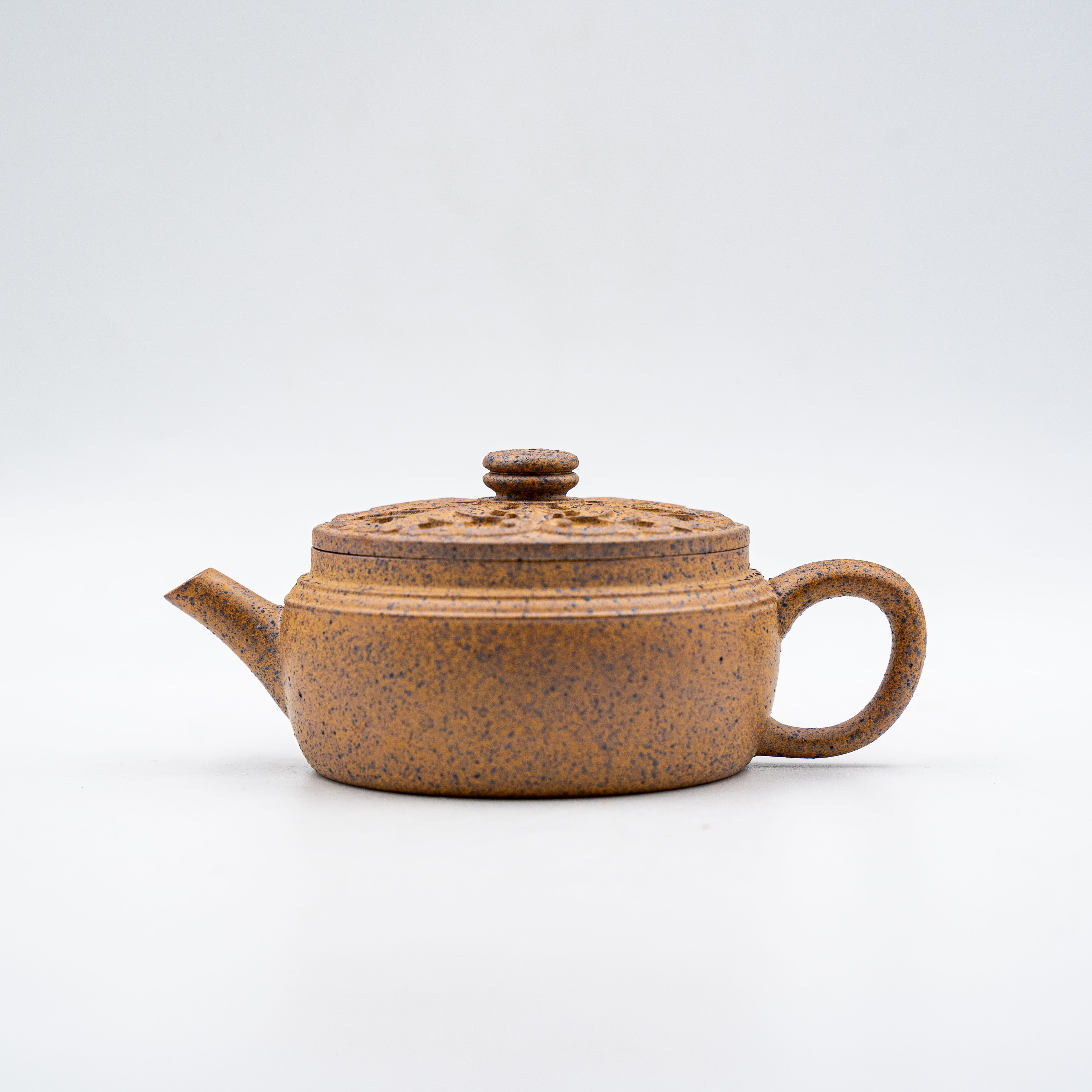 Handcrafted Yixing Zisha Hua Gai Hanwa Teapot, Tianxing Clay