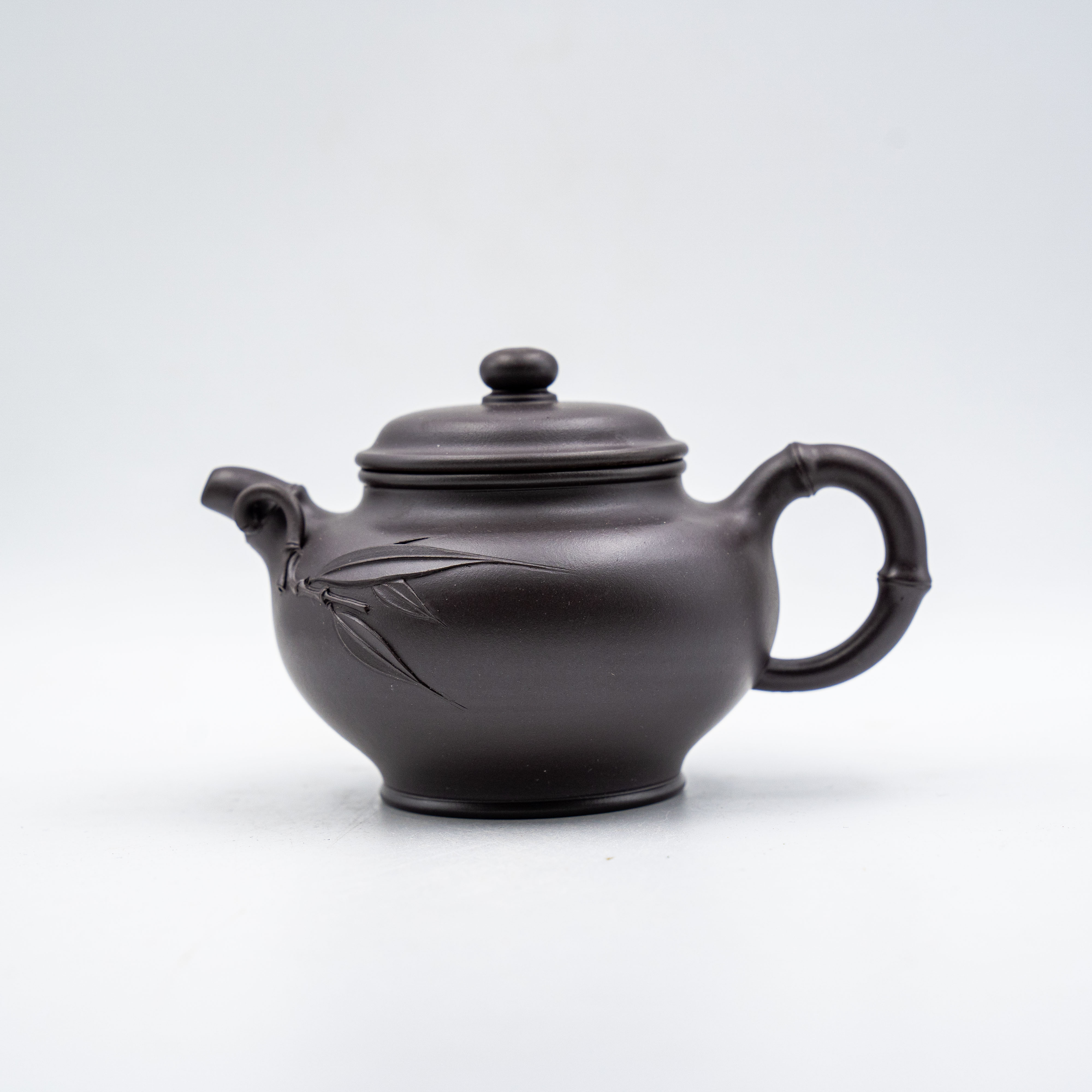 Handcrafted Yixing Zisha Baochun Teapot, Zhaozhuang Aged Zini Clay with Plum Blossom Motif
