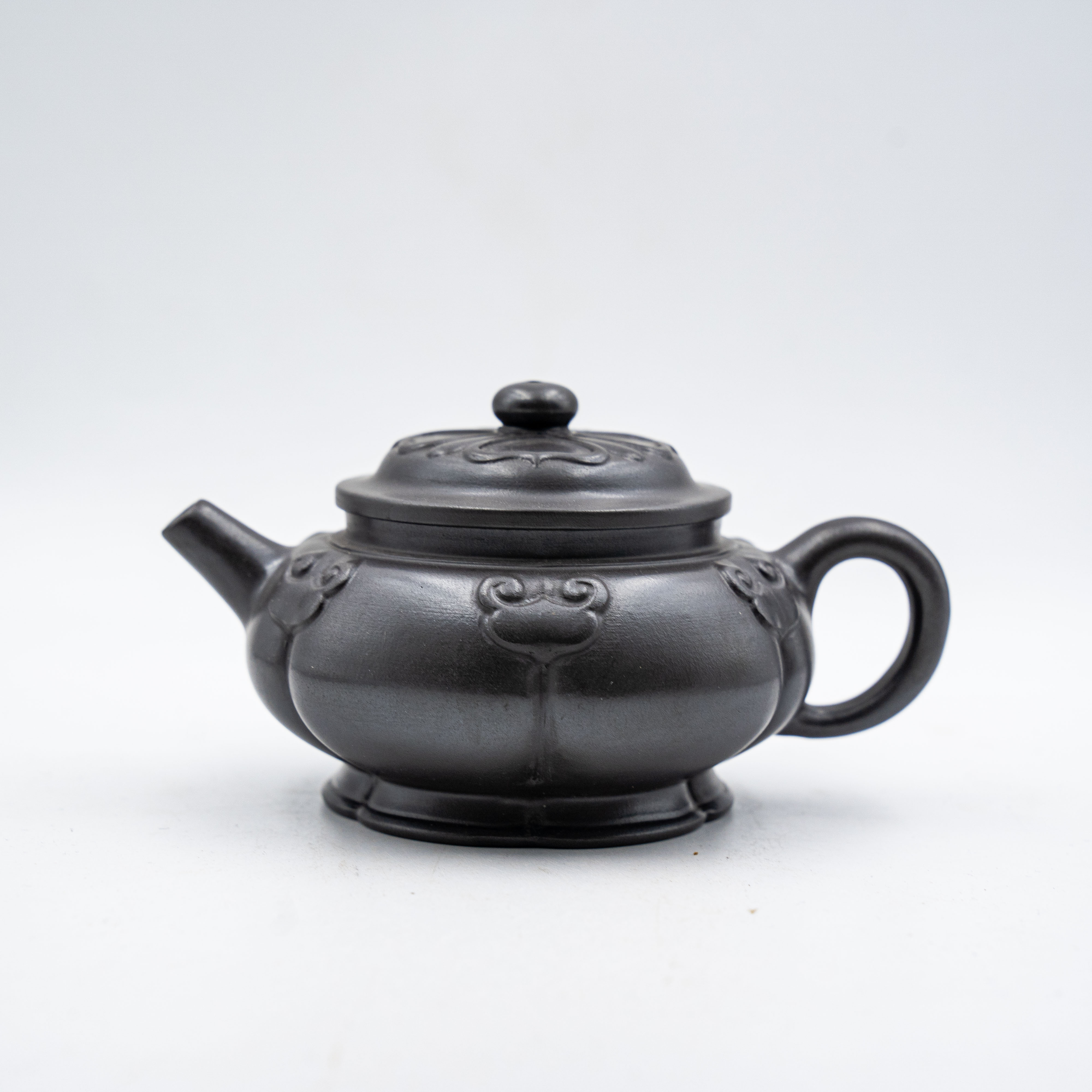 Handcrafted Yixing Heini Clay Jinsen Ruyi Teapot