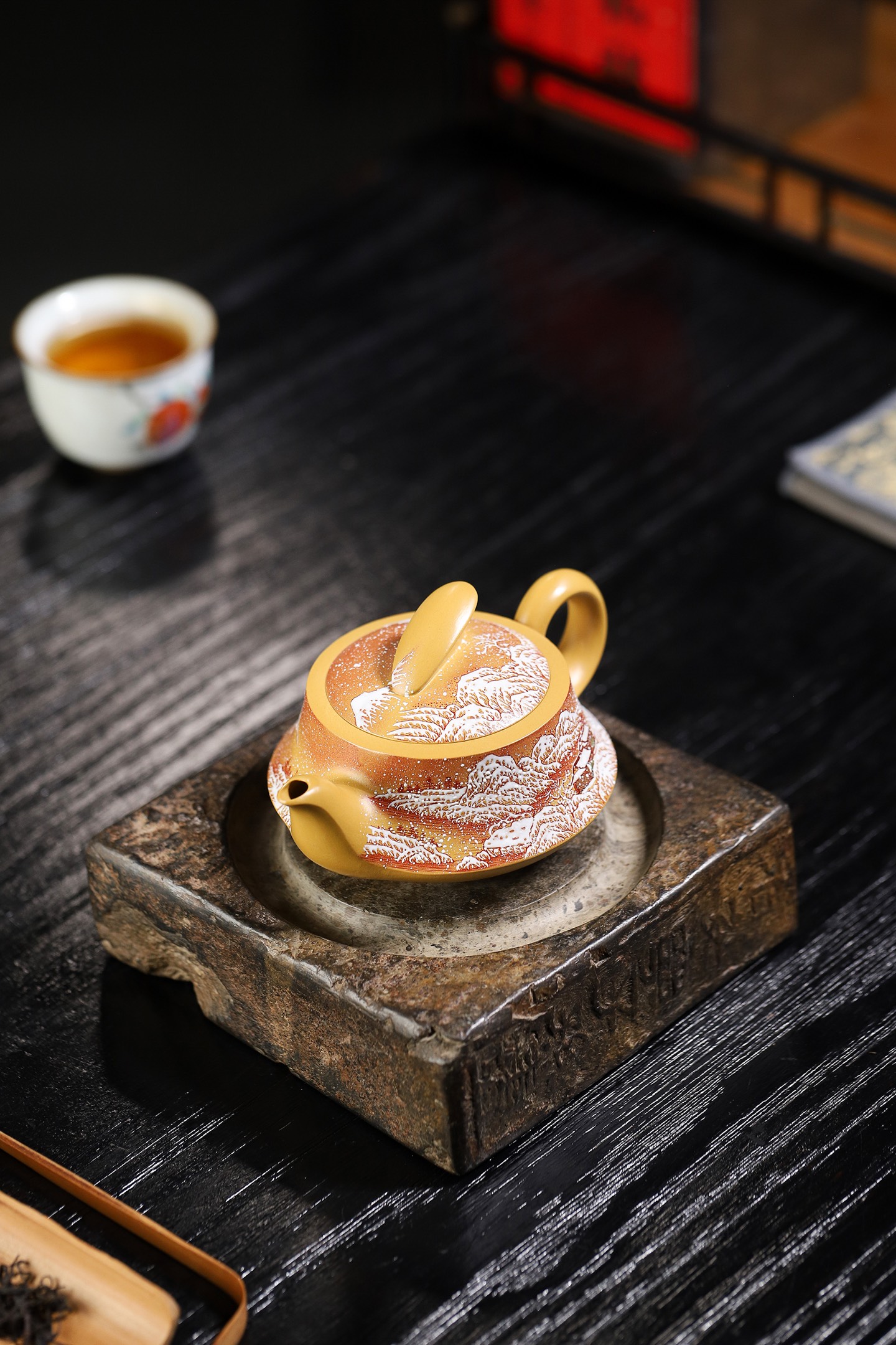Double Intangible Heritage Enamel Snowscape 'Smooth Sailing' Teapot - 220CC Raw Ore Golden Zhuni