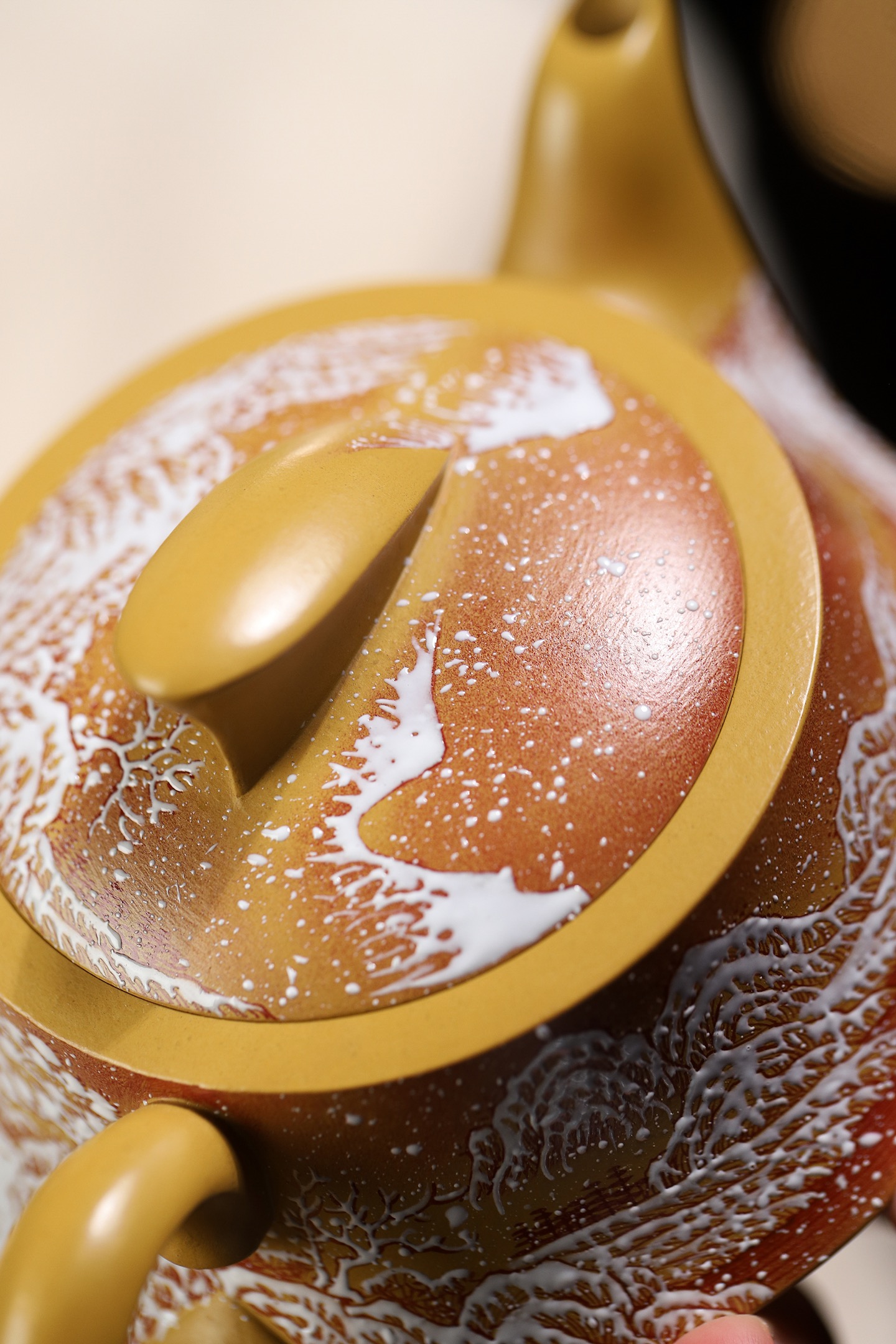Double Intangible Heritage Enamel Snowscape 'Smooth Sailing' Teapot - 220CC Raw Ore Golden Zhuni