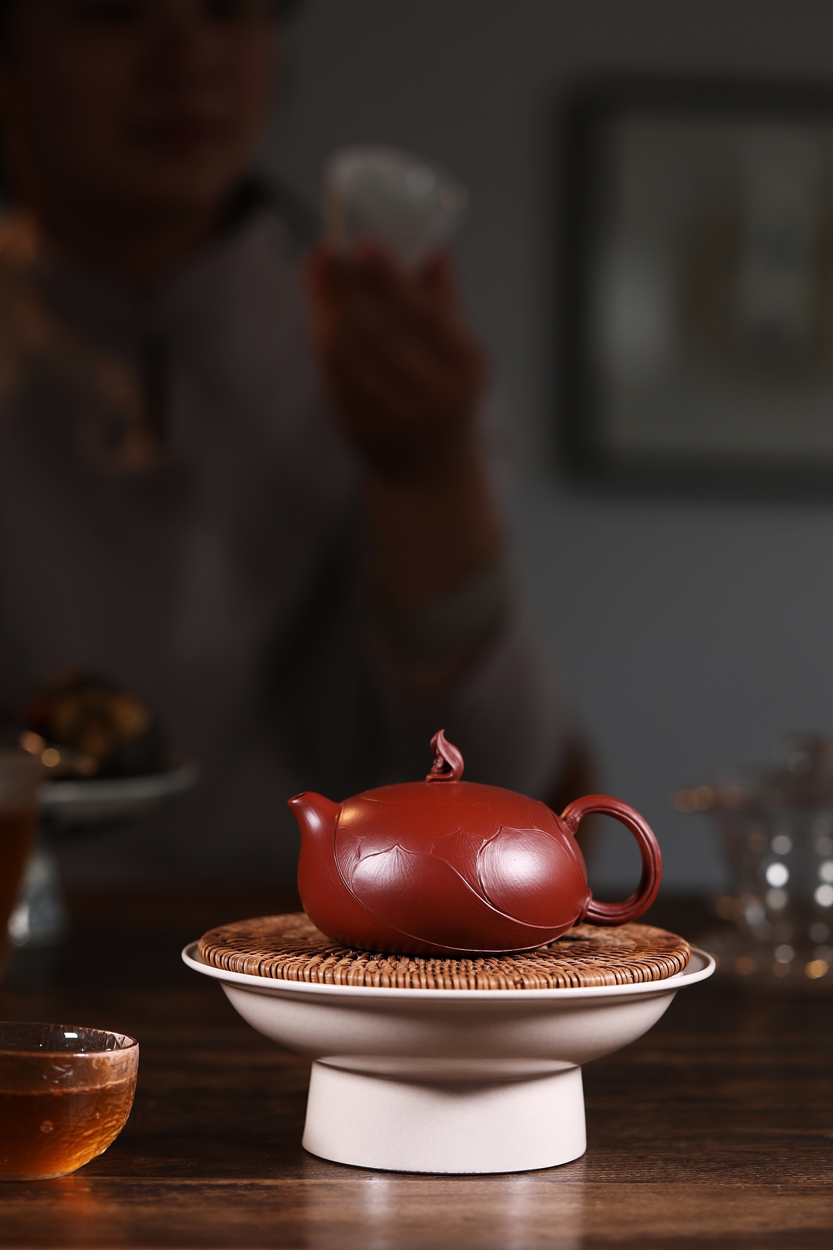 One Flower, One World Teapot - 220CC Dahongpao Clay, Yixing Zen Art Tea Pot