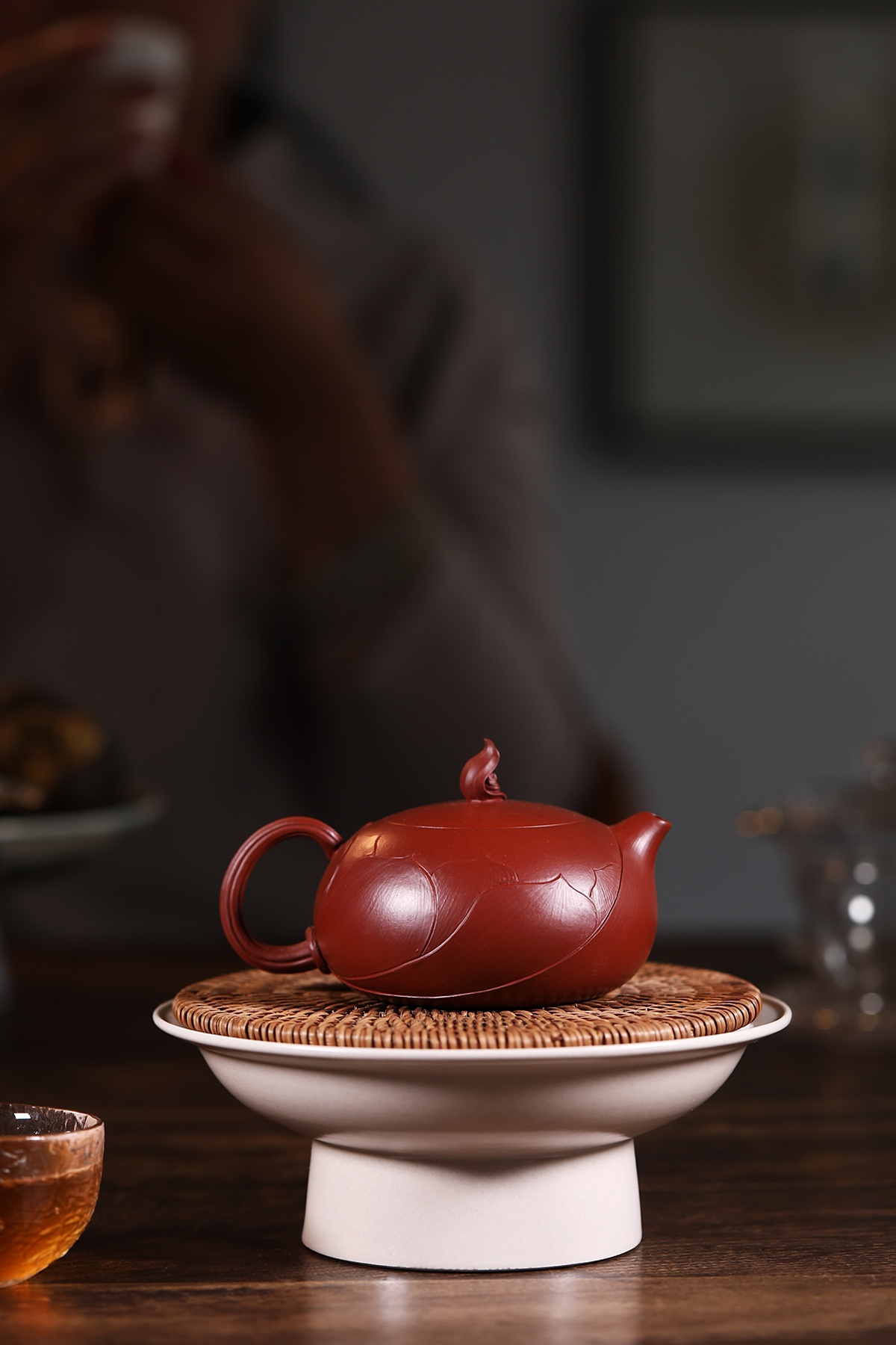 One Flower, One World Teapot - 220CC Dahongpao Clay, Yixing Zen Art Tea Pot