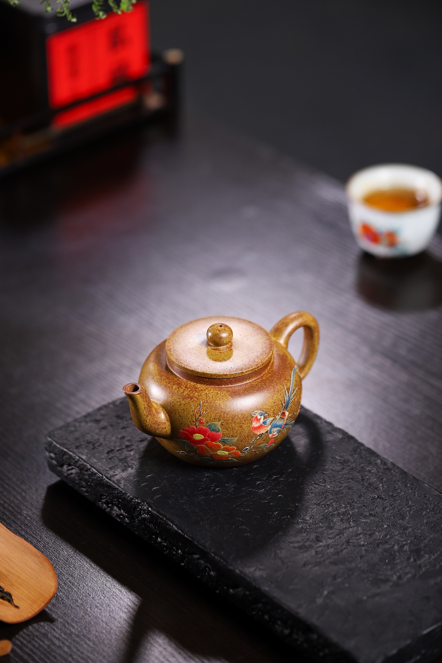 Pinggai Lianzi Teapot - 280CC Premium Gold Duan Chai Shao (Wood-Fired), Yixing Lotus Seed Kung Fu Tea Pot