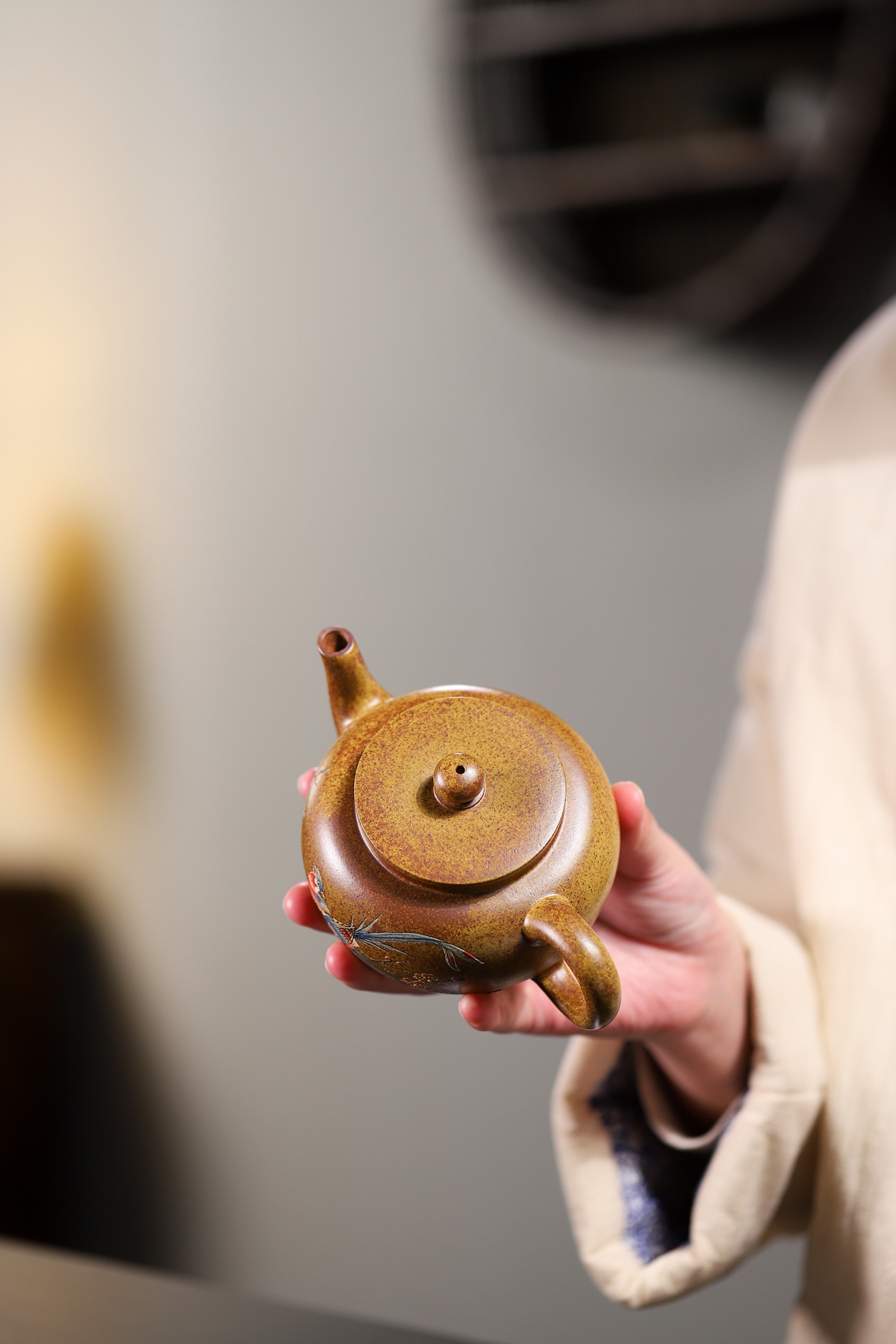 Pinggai Lianzi Teapot - 280CC Premium Gold Duan Chai Shao (Wood-Fired), Yixing Lotus Seed Kung Fu Tea Pot