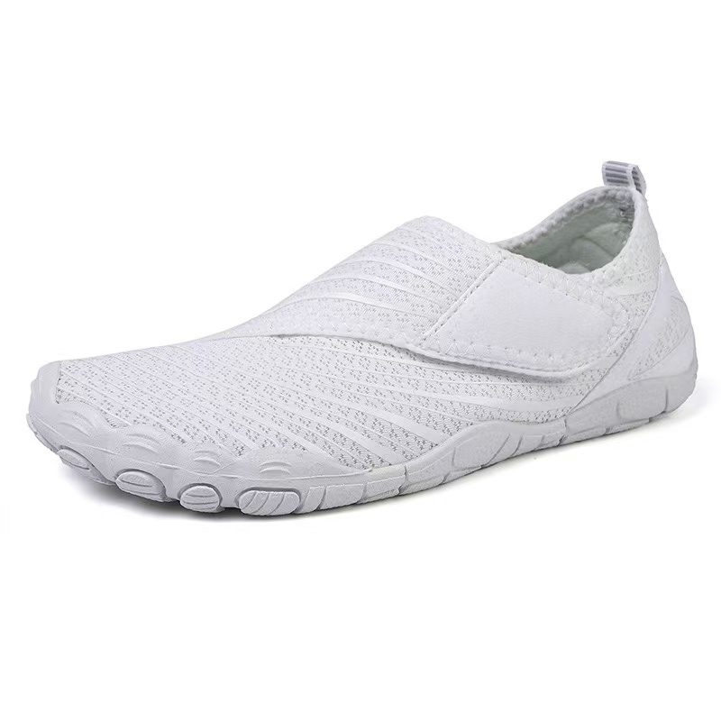 Barefoot Water Shoes for Men Women, Lightweight Quick Dry Aqua Socks, Non-Slip Slip On Swim Footwear for Beach Pool Yoga