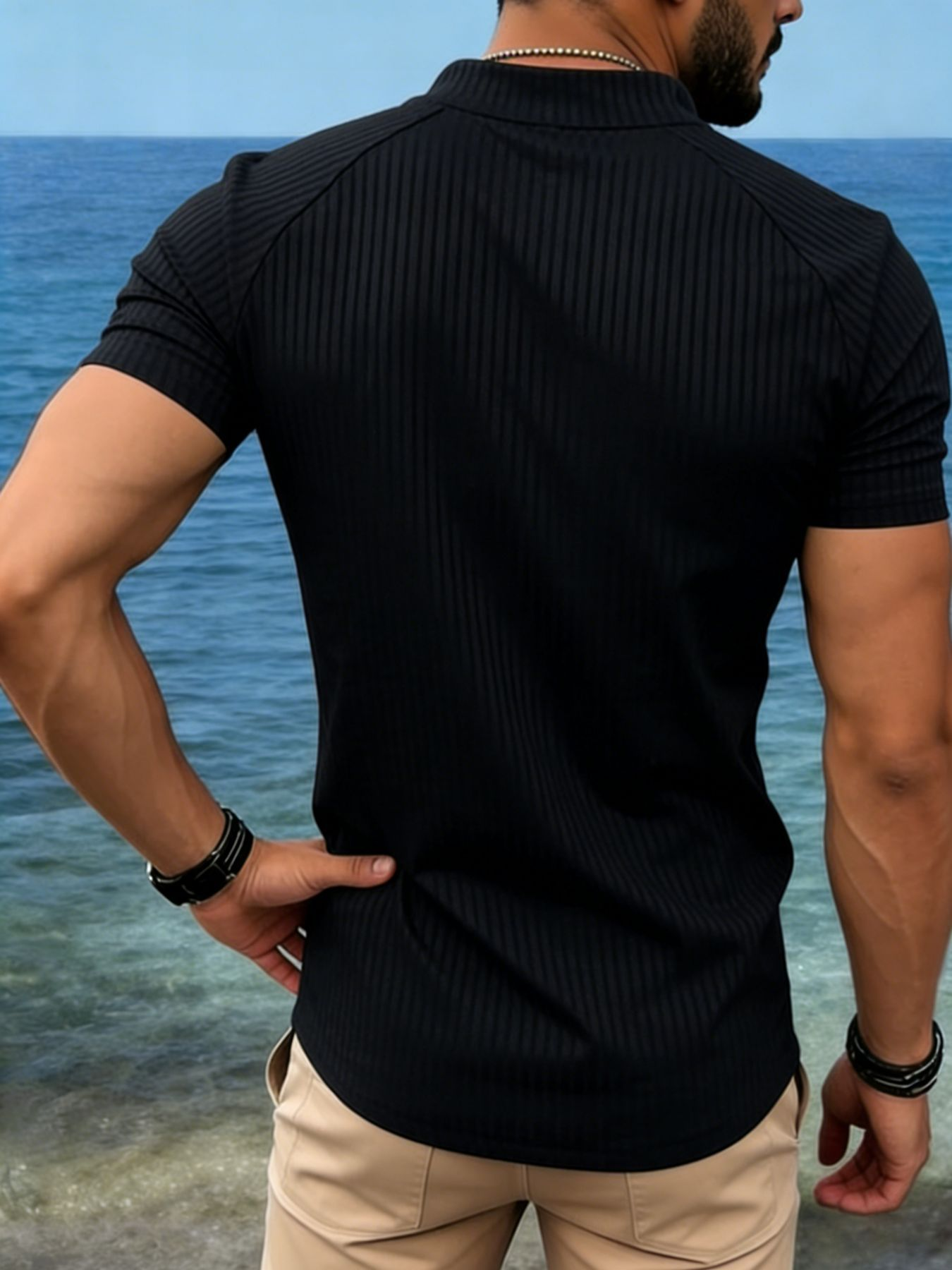 70% Rabatt nur diese Woche - 🔥Herren Sommer T-Shirt Kurzarm Baumwolle Rundhals Slim Fit mit Dreiecks-Print