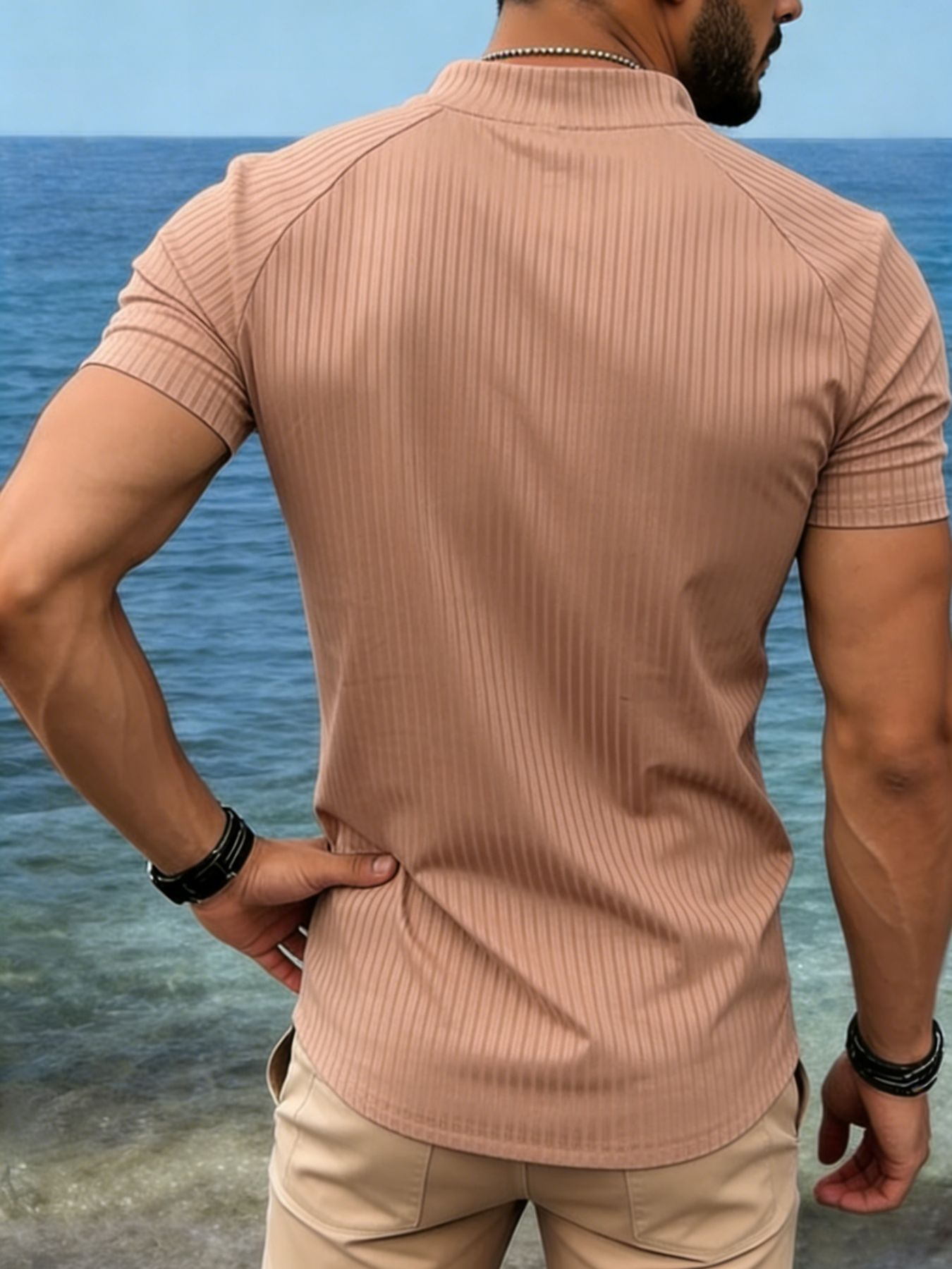 70% Rabatt nur diese Woche - 🔥Herren Sommer T-Shirt Kurzarm Baumwolle Rundhals Slim Fit mit Dreiecks-Print