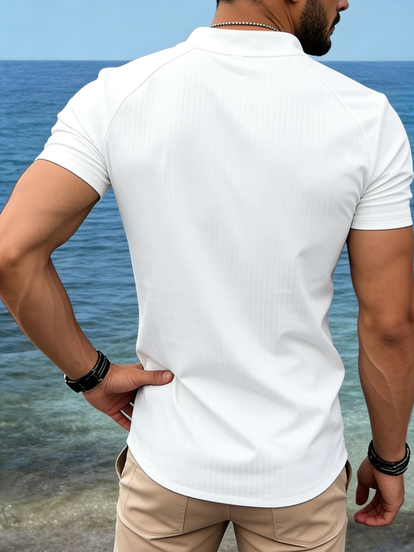 70% Rabatt nur diese Woche - 🔥Herren Sommer T-Shirt Kurzarm Baumwolle Rundhals Slim Fit mit Dreiecks-Print