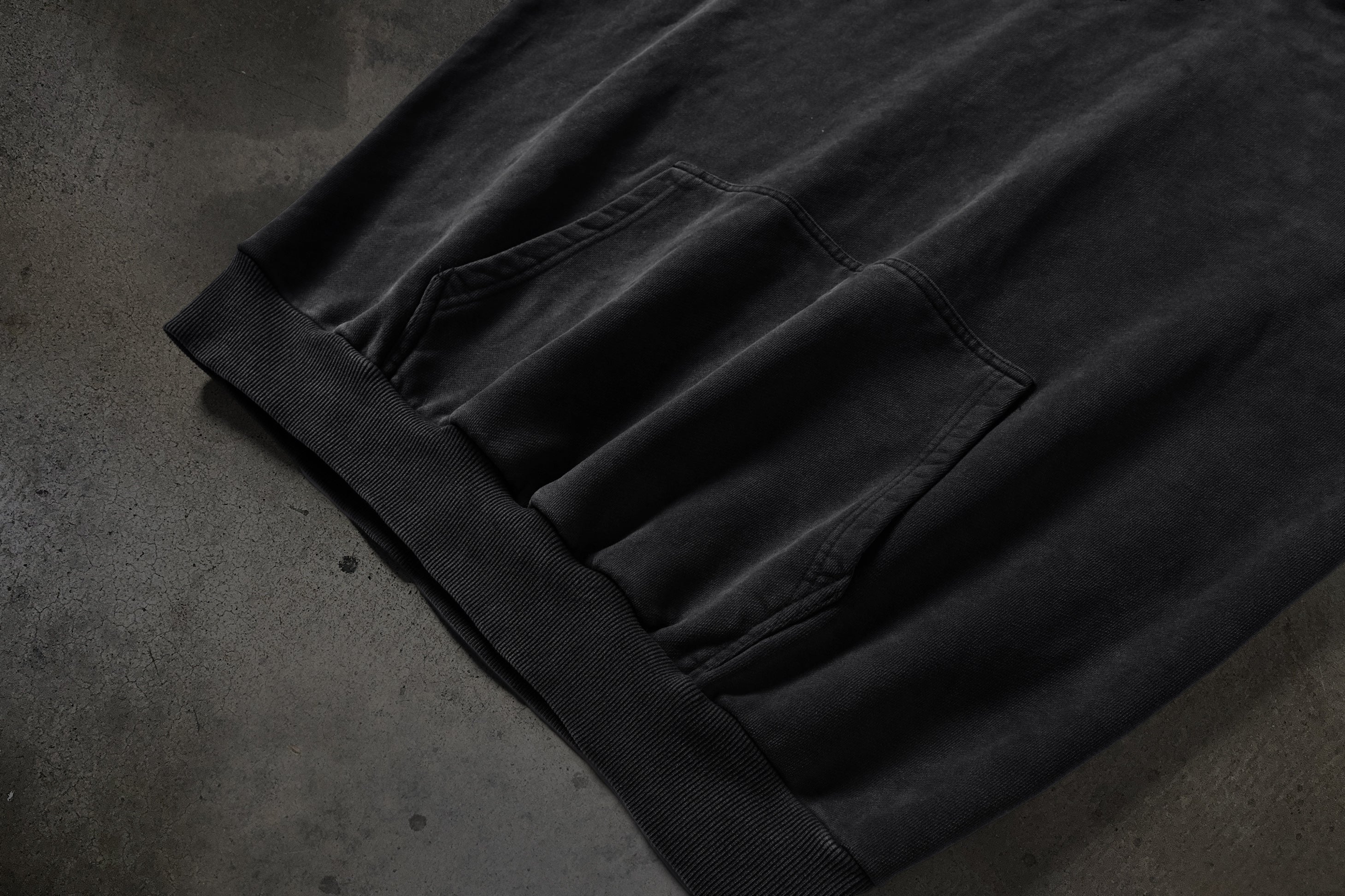 MASKED HOODIE (BLACK)