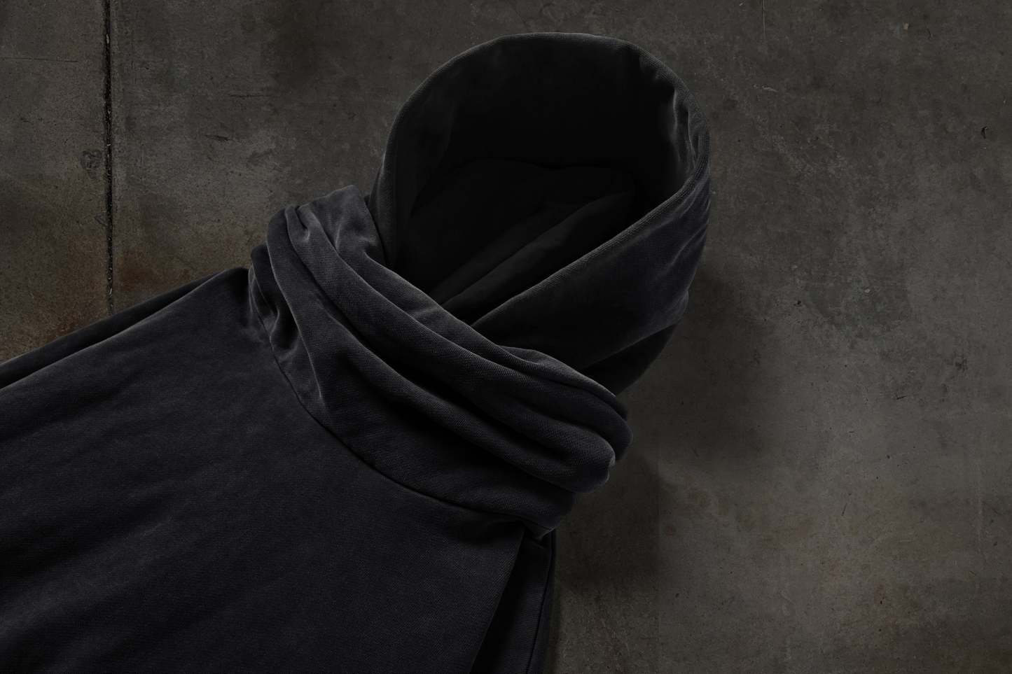 MASKED HOODIE (BLACK)