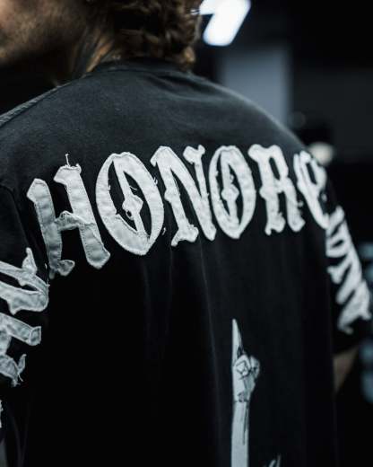 THE HONORED ONE WASH TEE