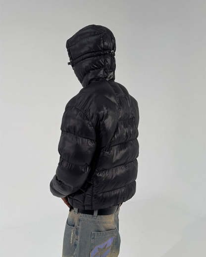CLOUD ARMOR PUFFER BLACK