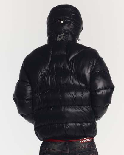 CLOUD ARMOR PUFFER BLACK