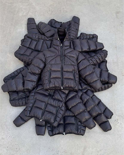 CLOUD ARMOR PUFFER BLACK