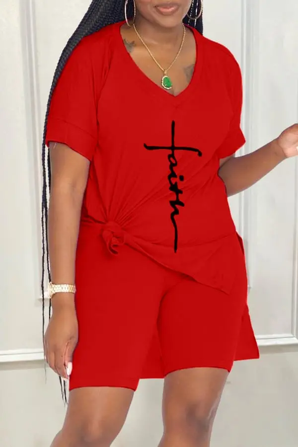 🔥【30%OFF】【Top + pantaloni】Set tricou și pantaloni scurți cu decolteu ascuțit și imprimeu cu litere