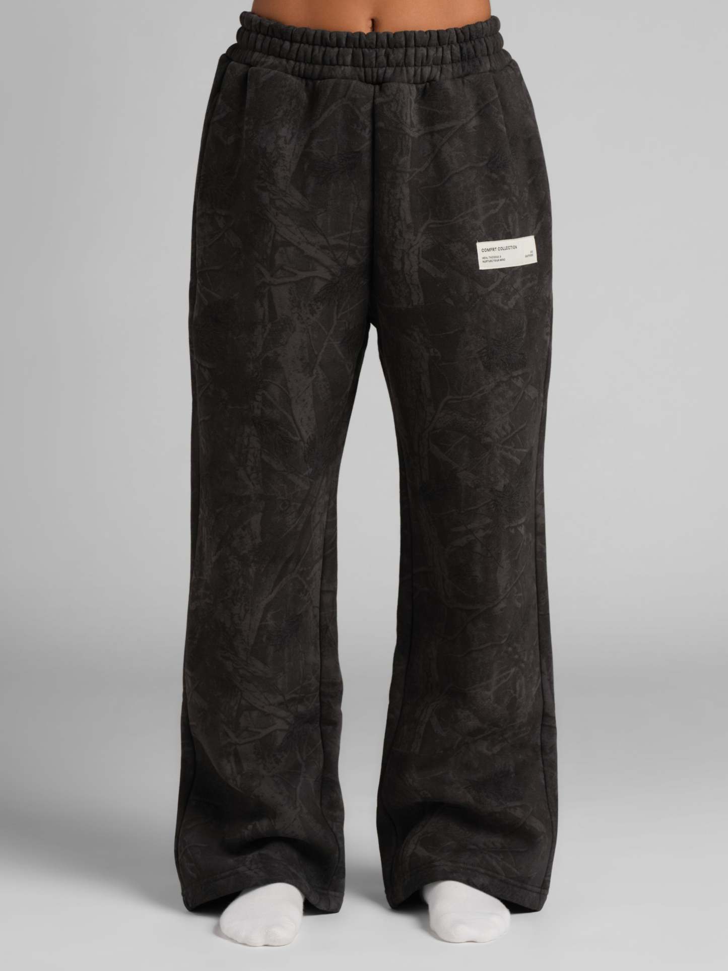 Camo Straight Leg Sweatpants|Streetwear Oversized Vintage Casual Wear-Coordom