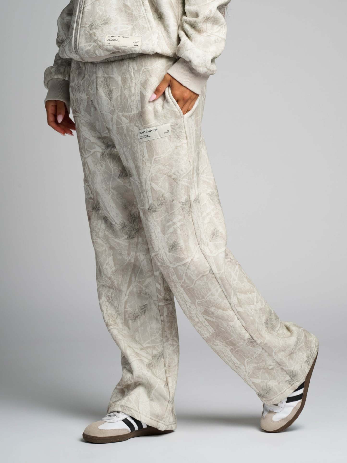 Camo Straight Leg Sweatpants|Streetwear Oversized Vintage Casual Wear-Coordom