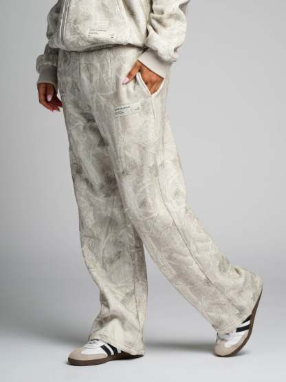 Camo Straight Leg Sweatpants|Streetwear Oversized Vintage Casual Wear-Coordom