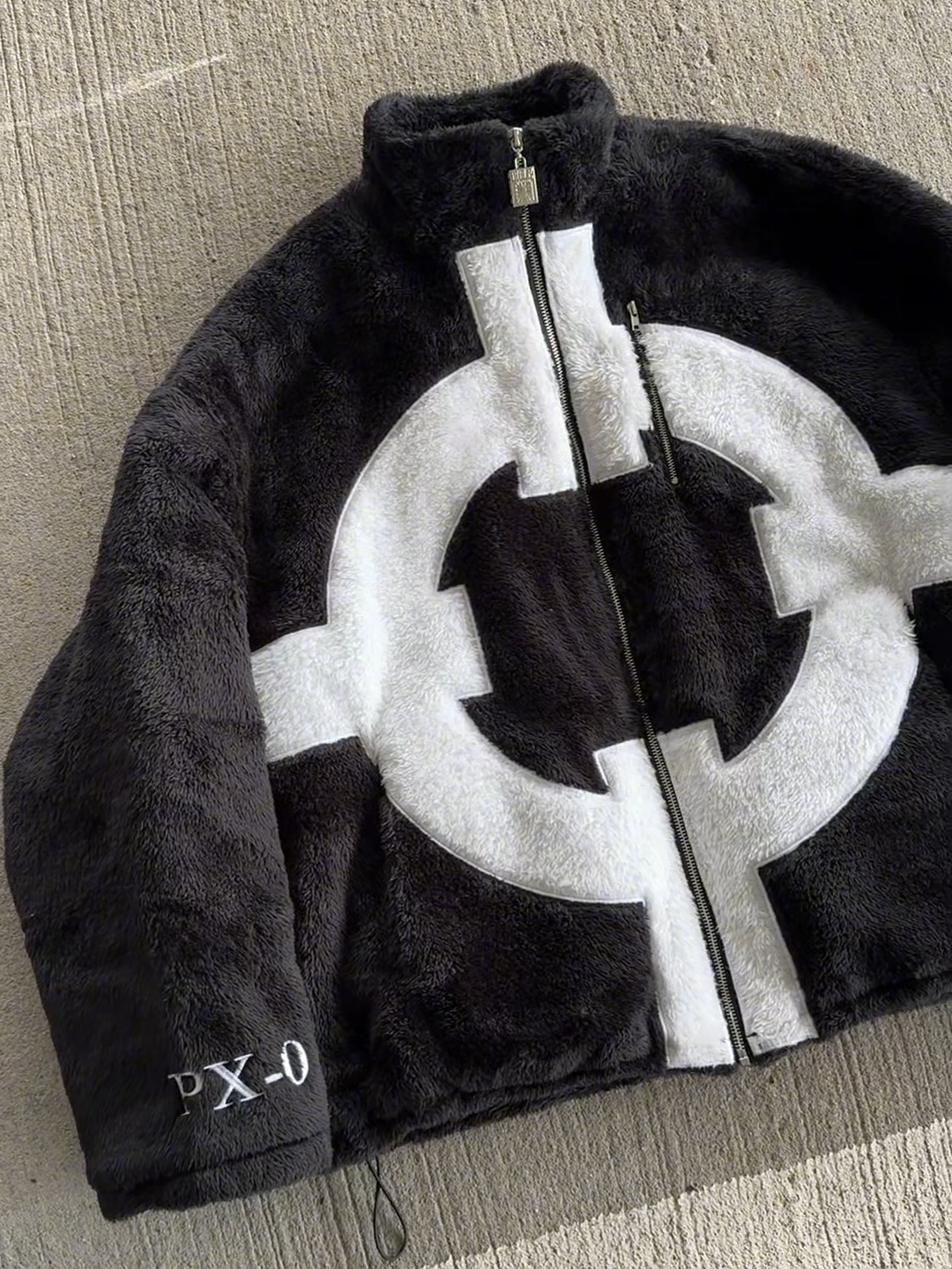 KUMA SHERPA JACKET | OP-Coordom