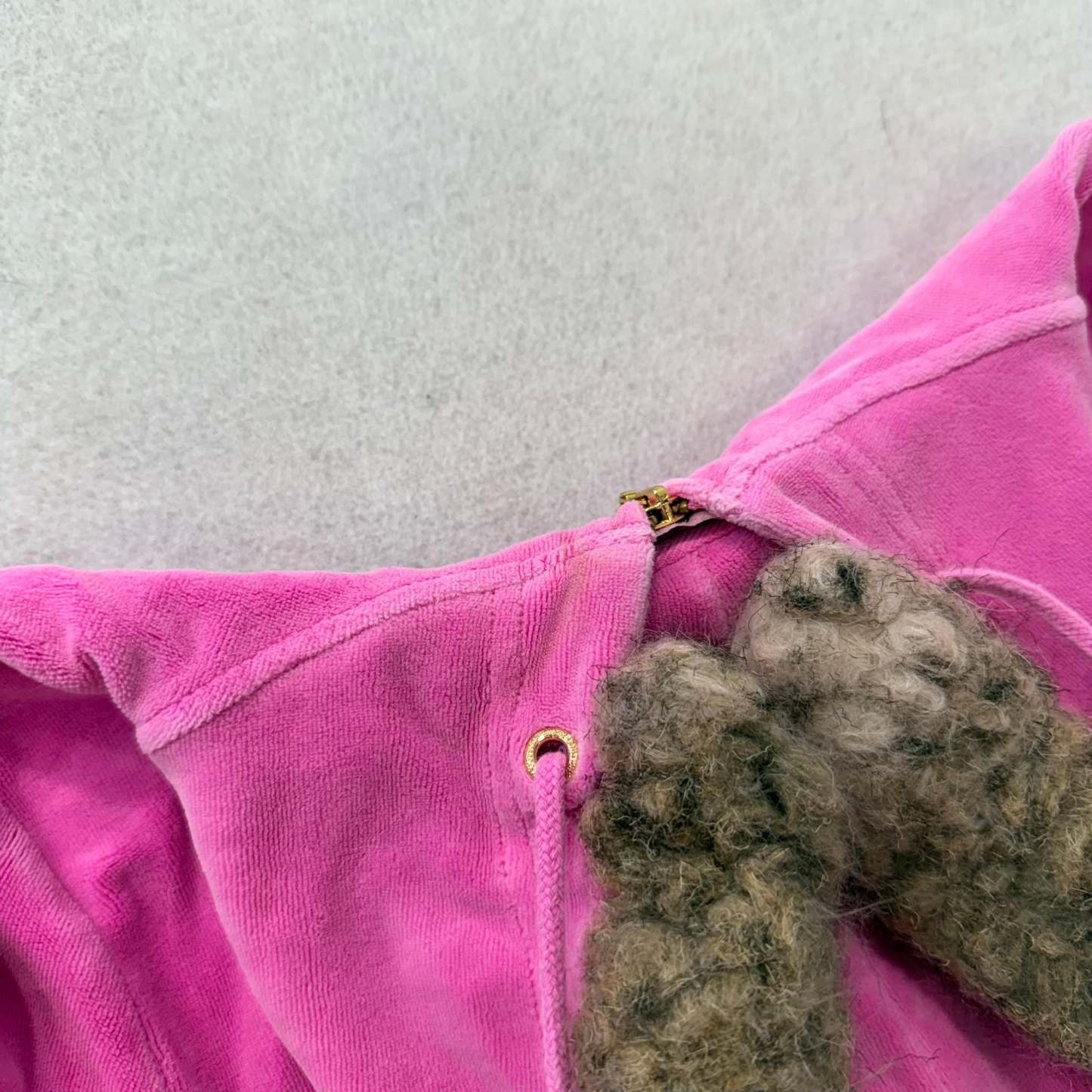 Juicy Couture Hot Pink Velour Zip-Up Hoodie Faux Fur Hood with Pom-Poms Size S-Coordom