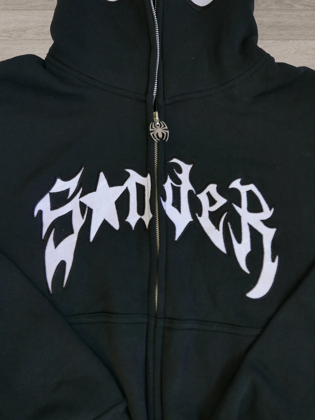Spider Full-Zip in Black-Coordom