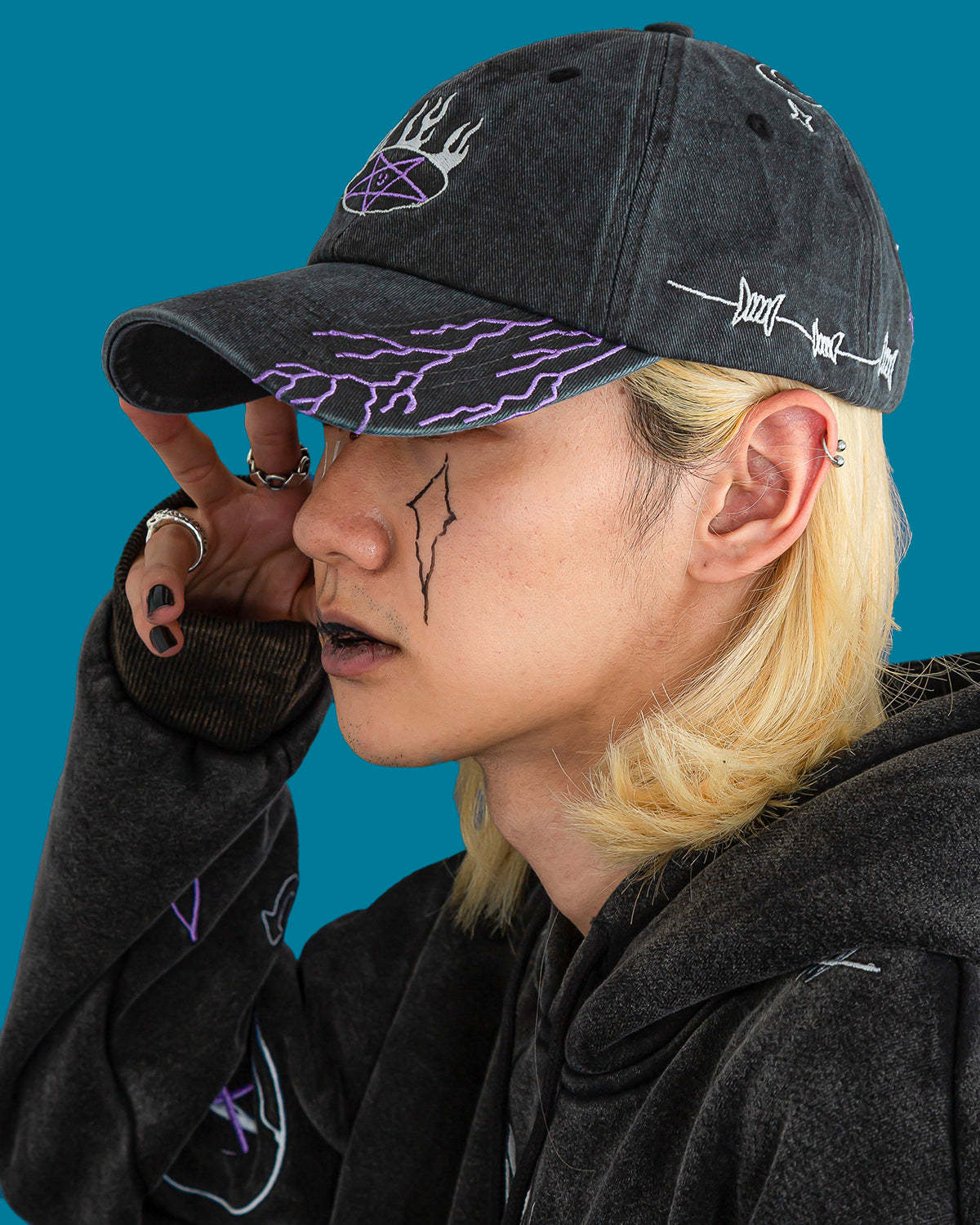  Very Ghoul Cap-Coordom