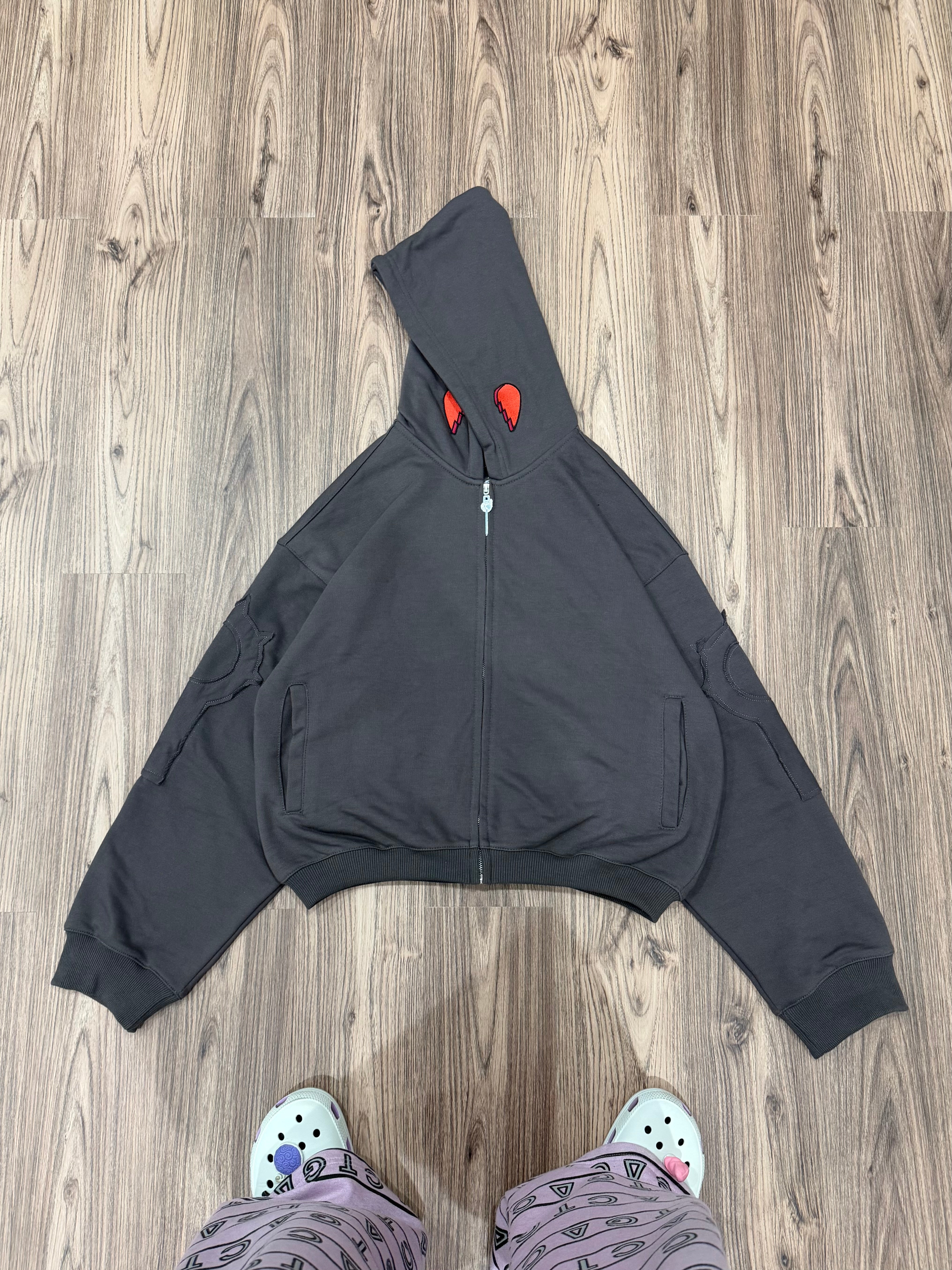 SILVER CHARIOT (ZIP-UP)-Coordom