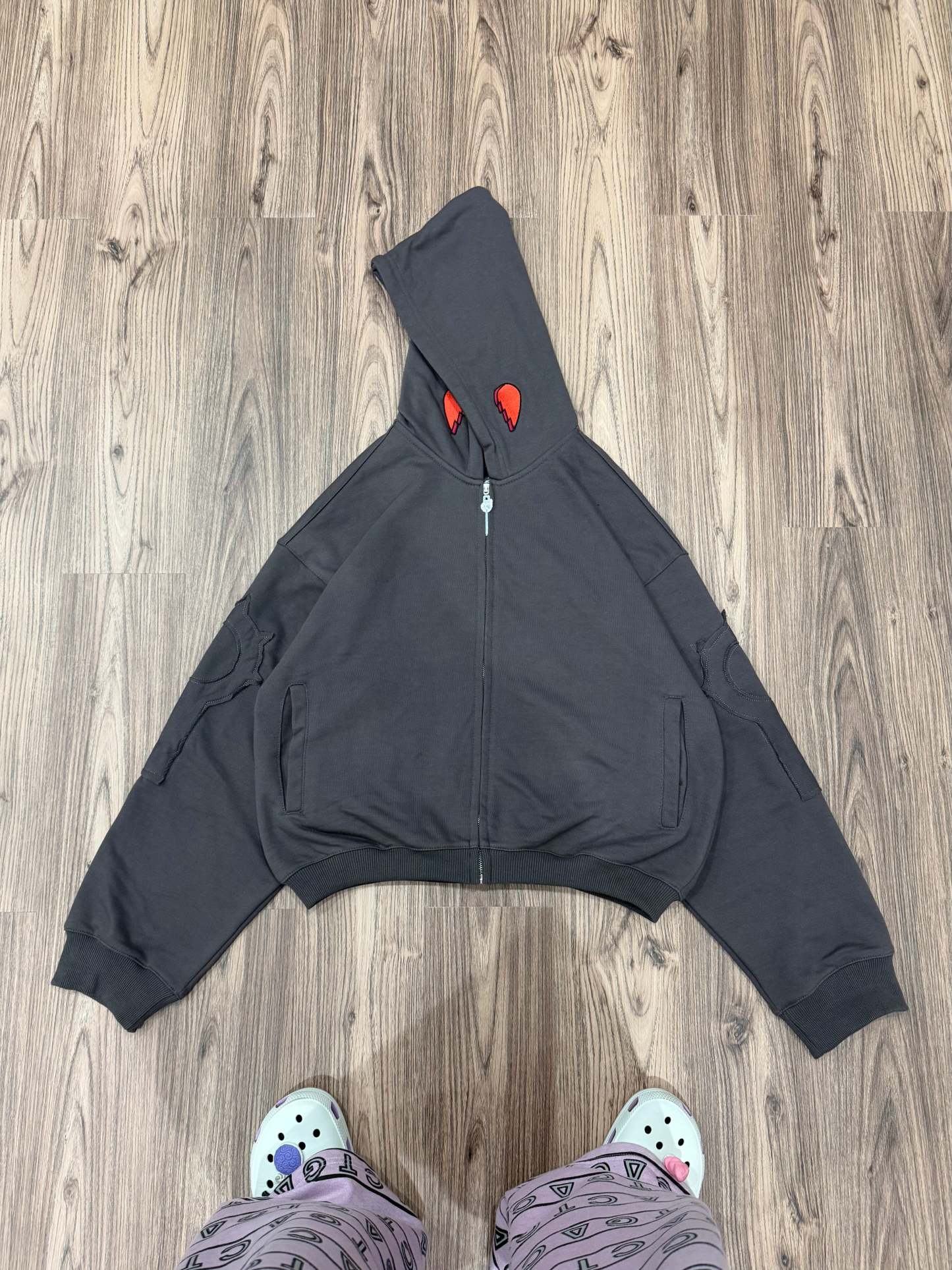 SILVER CHARIOT (ZIP-UP)-Coordom