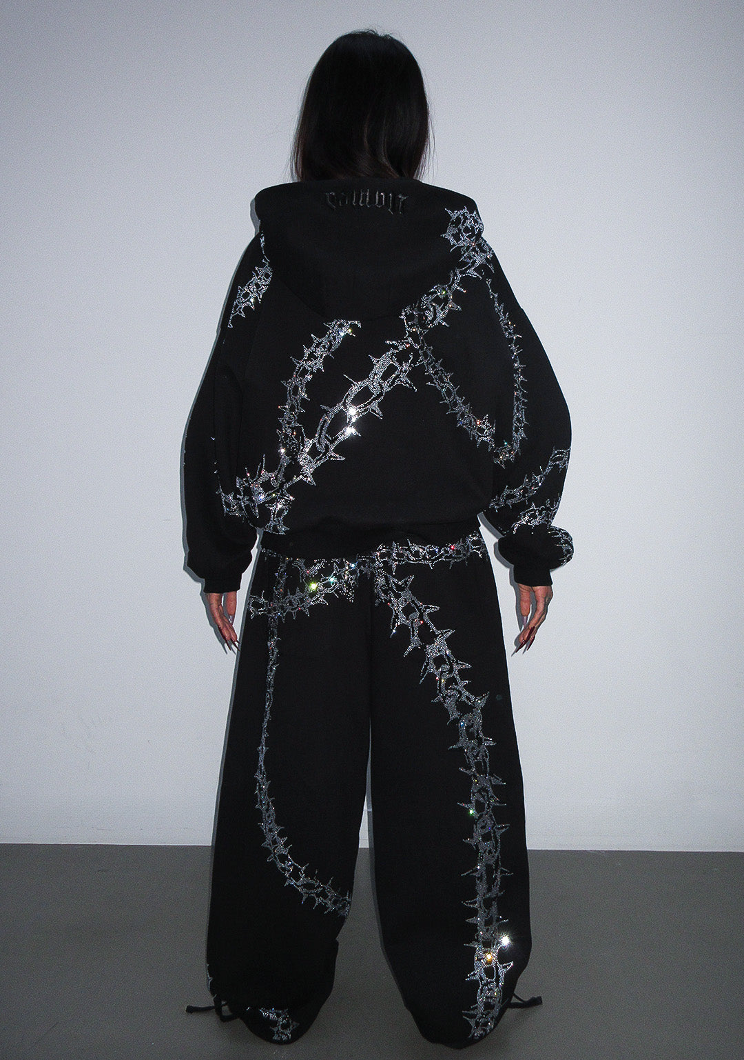  RHINESTONE OVERSIZED SWEATPANTS BLACK-Coordom
