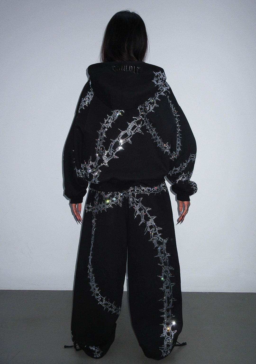  RHINESTONE OVERSIZED SWEATPANTS BLACK-Coordom