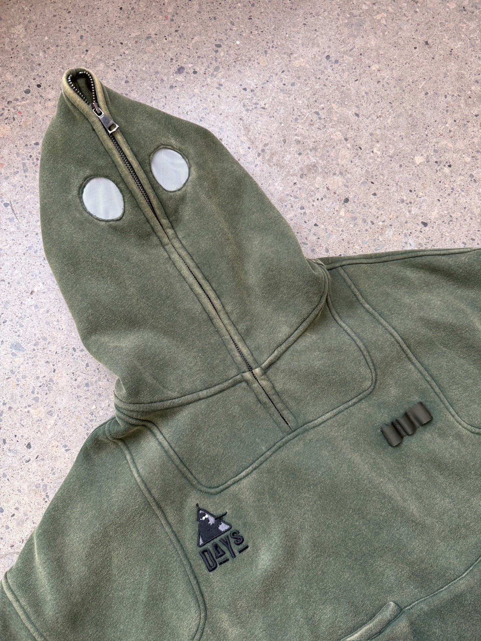"DAYS" Hoodie-Coordom