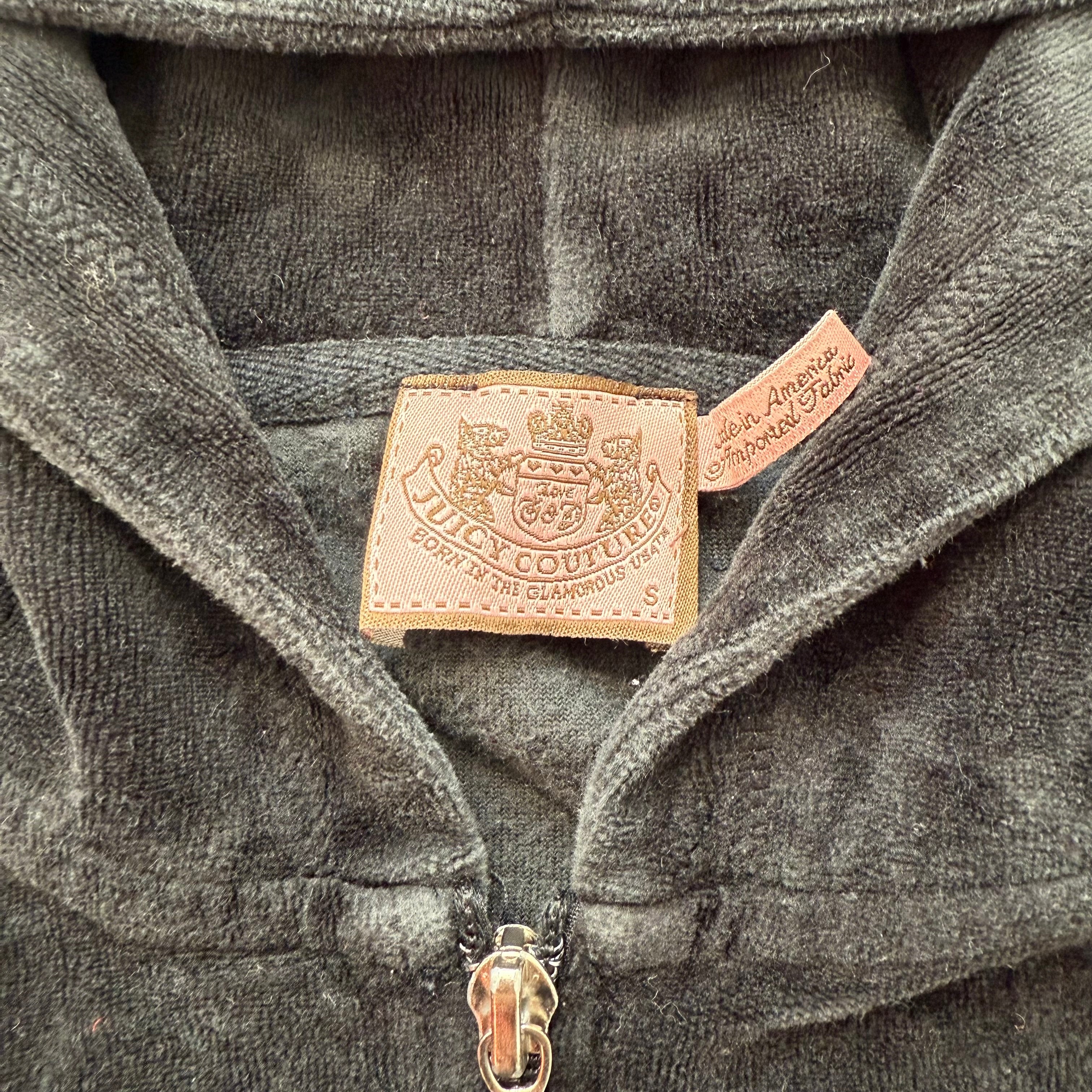 Vintage Juicy Couture Women's Black Velour Full Zip Cropped Hoodie Logo Size S-Coordom