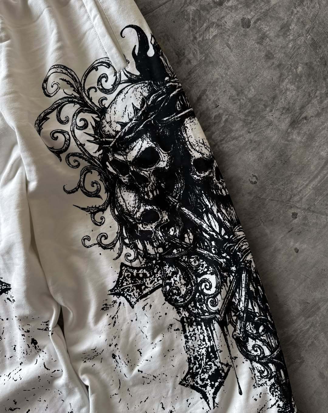“AFTERLIFE” SWEATS-Coordom