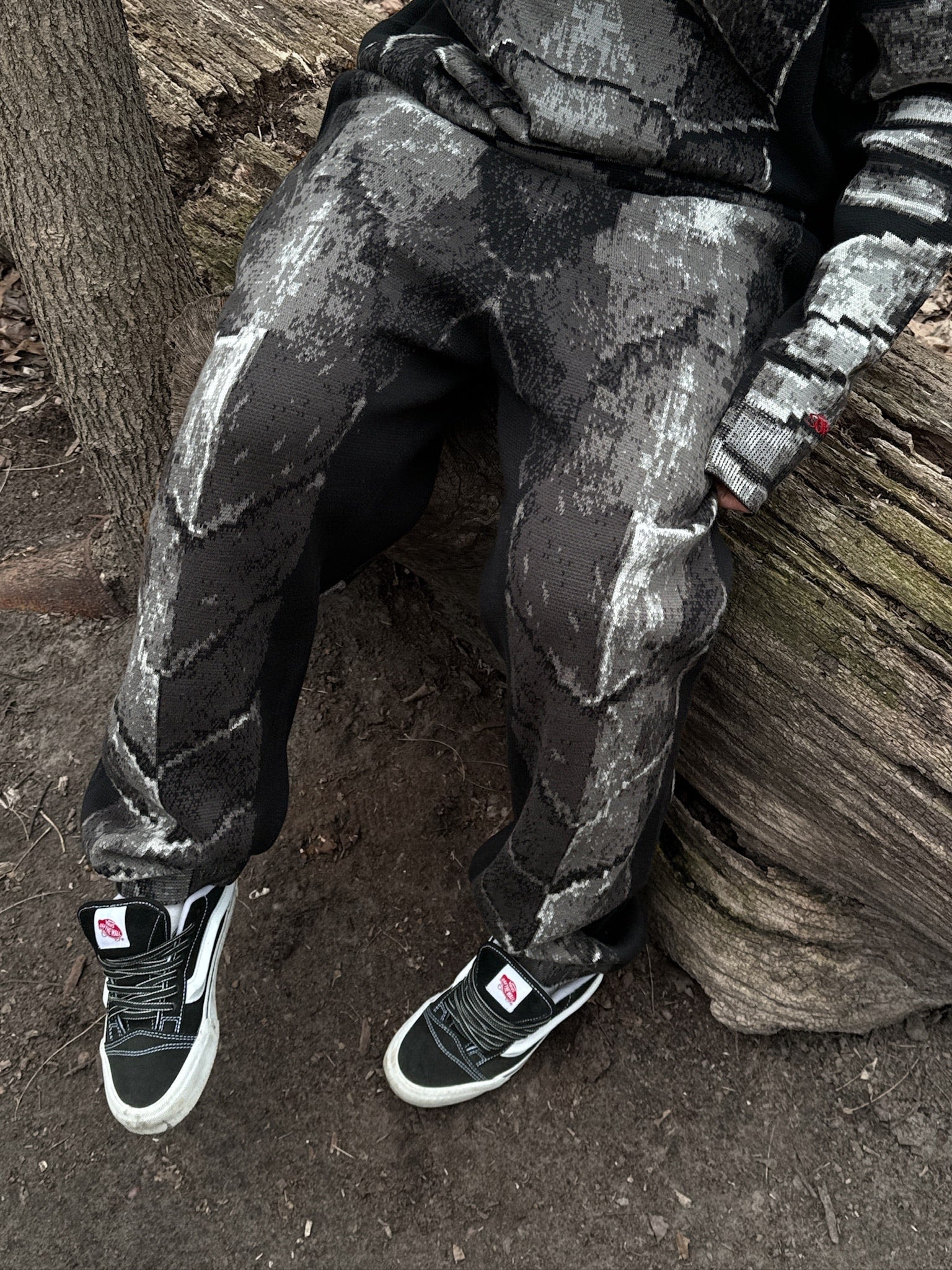 "WARRIOR" Sweatpants-Coordom