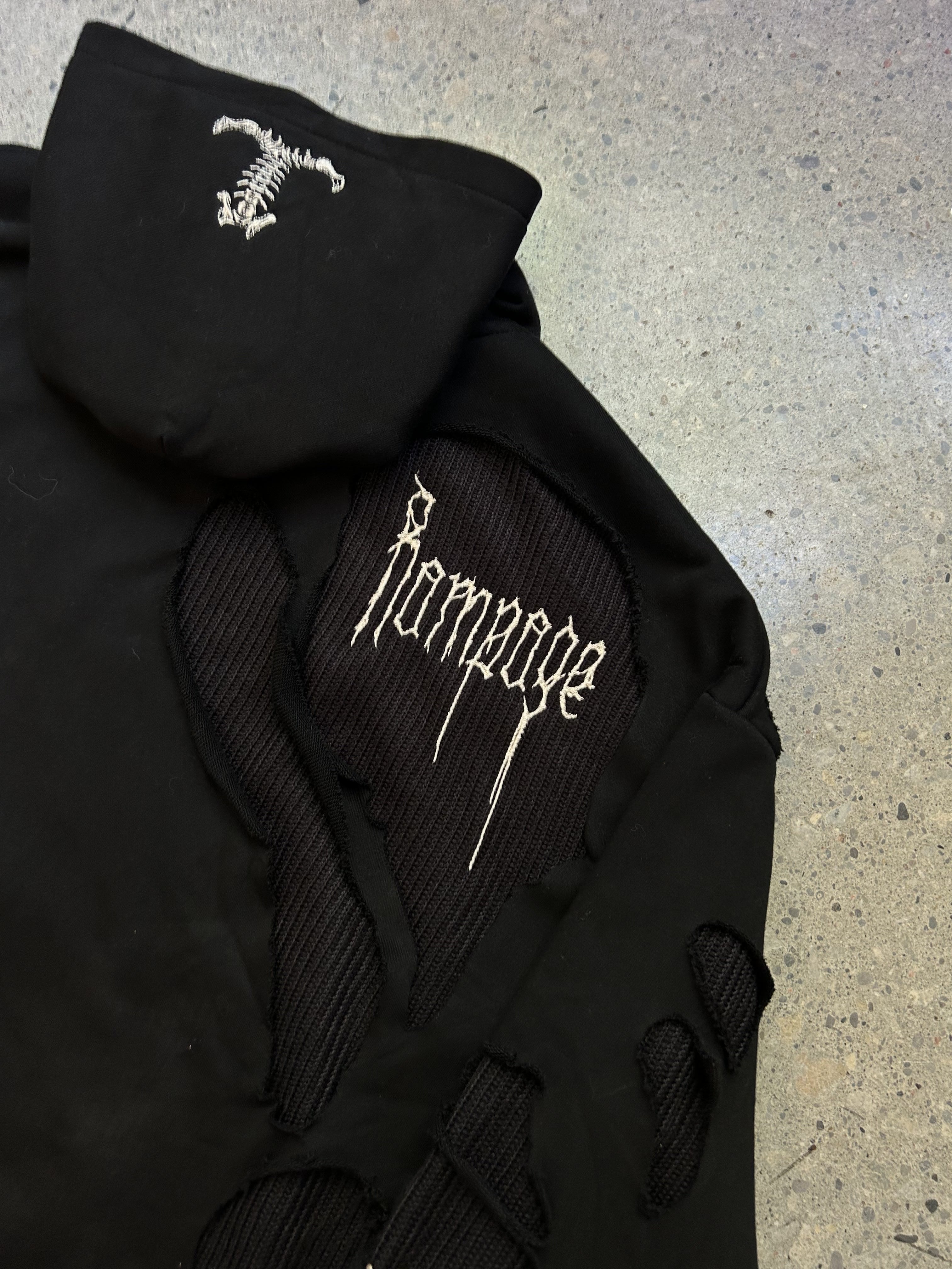"Colosssal" Hoodie-Coordom