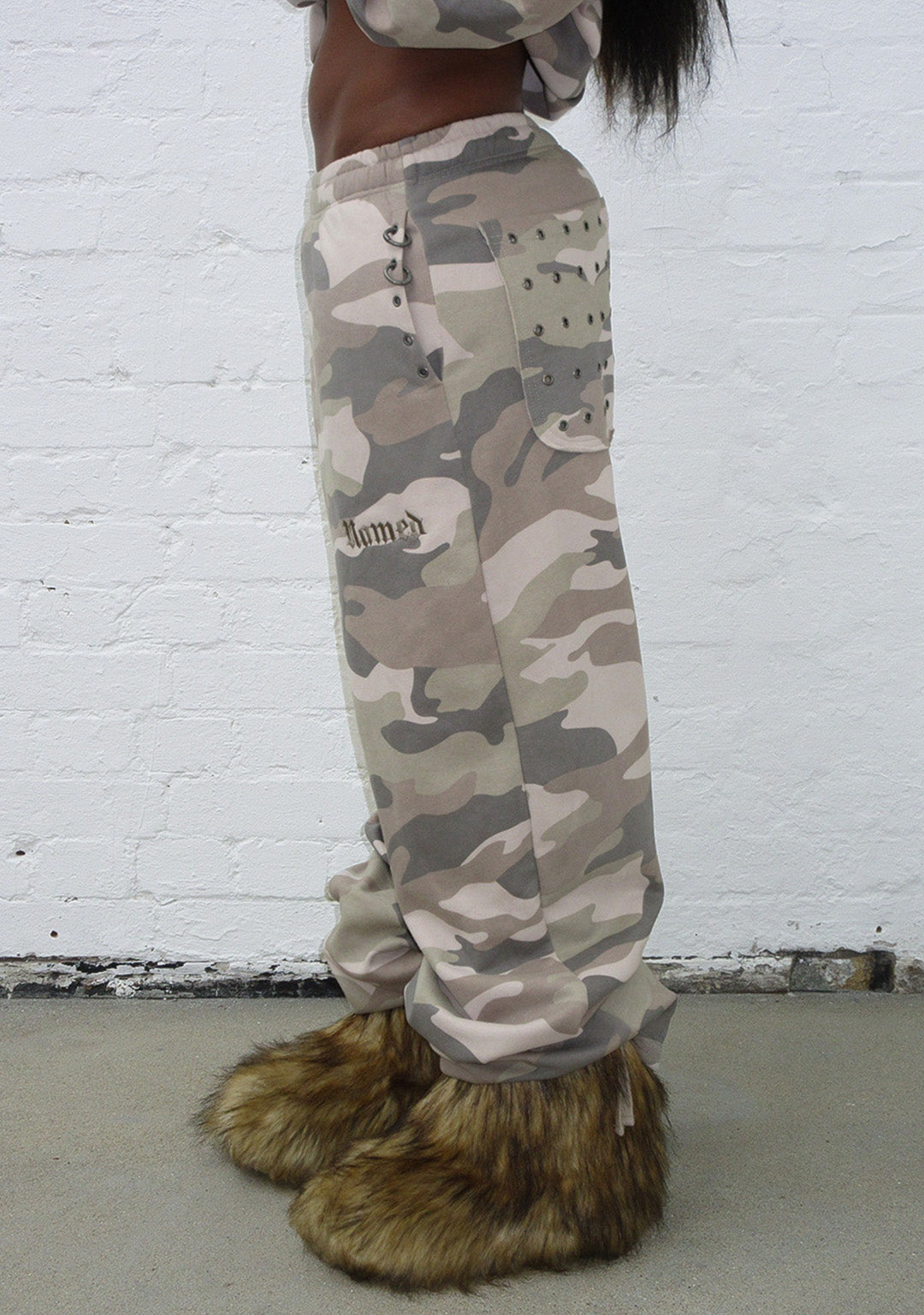 MIDNIGHT EYELET OVERSIZED SWEATPANTS CAMO-Coordom