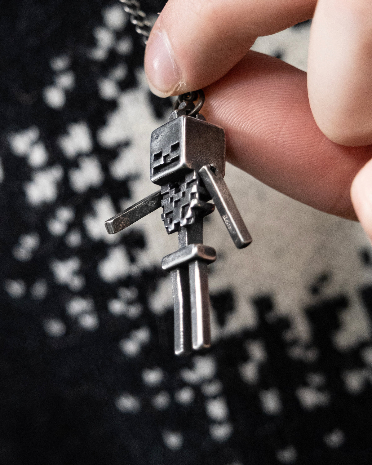  Skeleton Pendant-Coordom