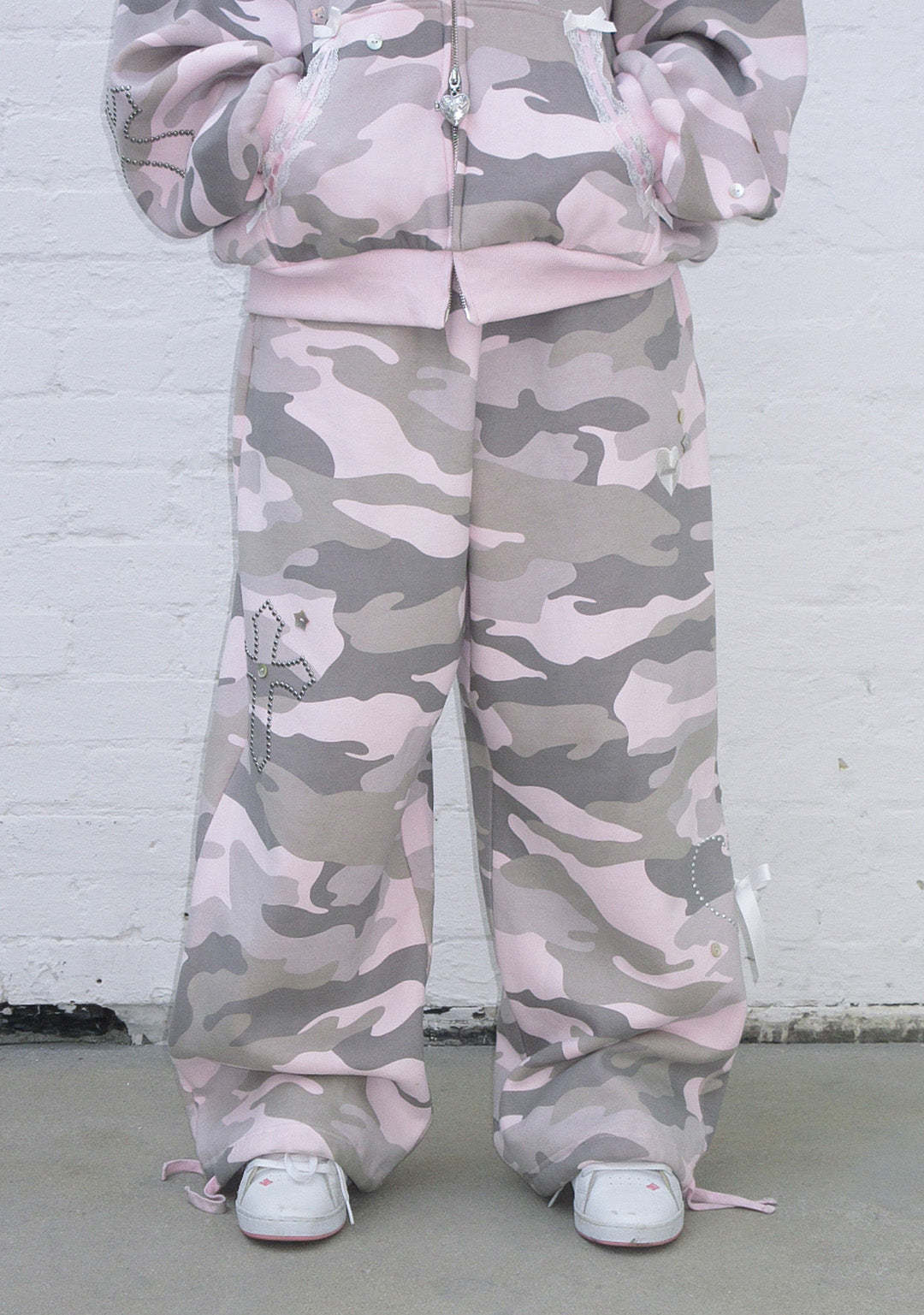 WHISPER OVERSIZED SWEATPANTS PASTEL CAMO-Coordom
