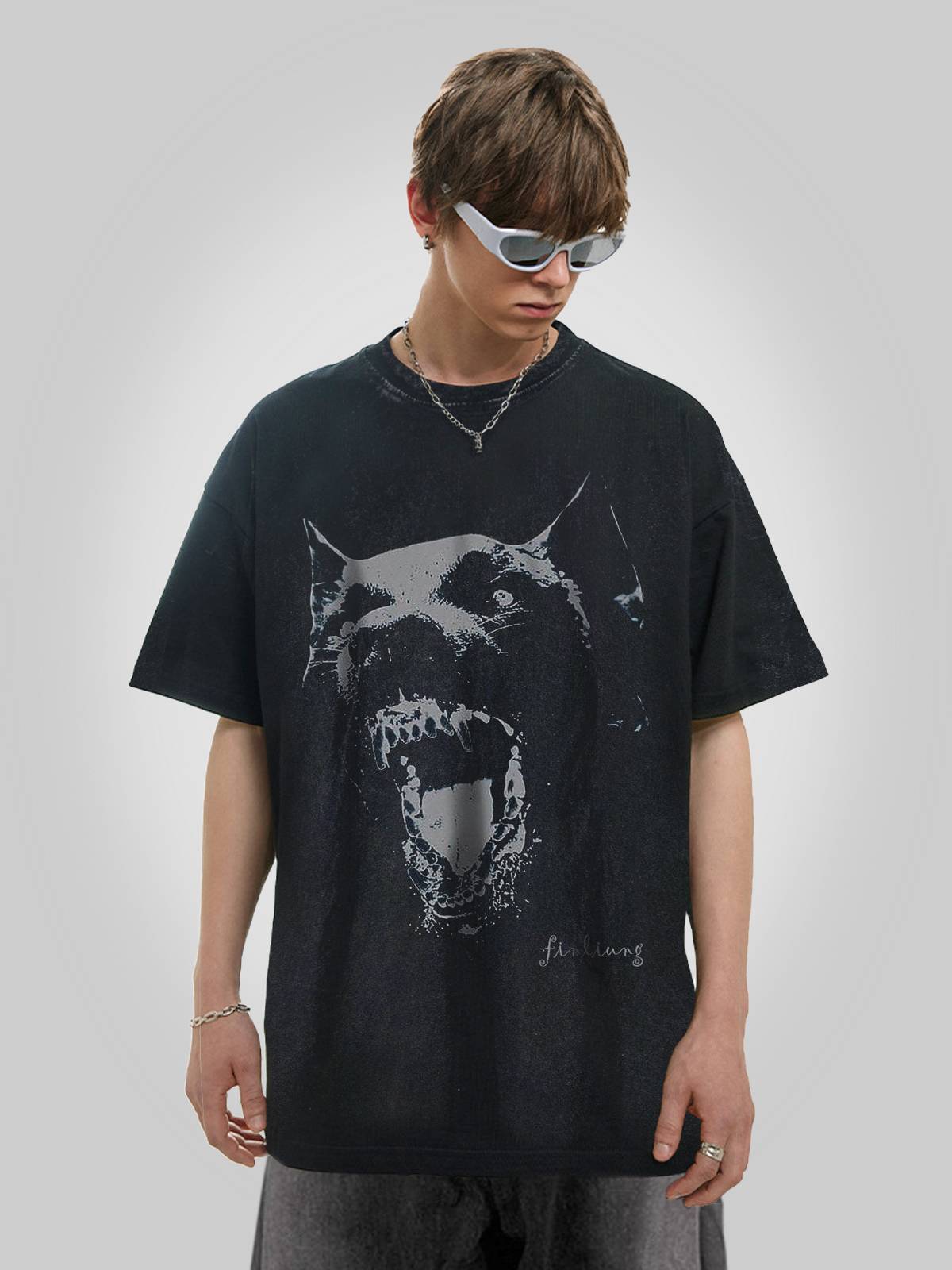 Snarling Dog Graphic Washed Tee-Coordom
