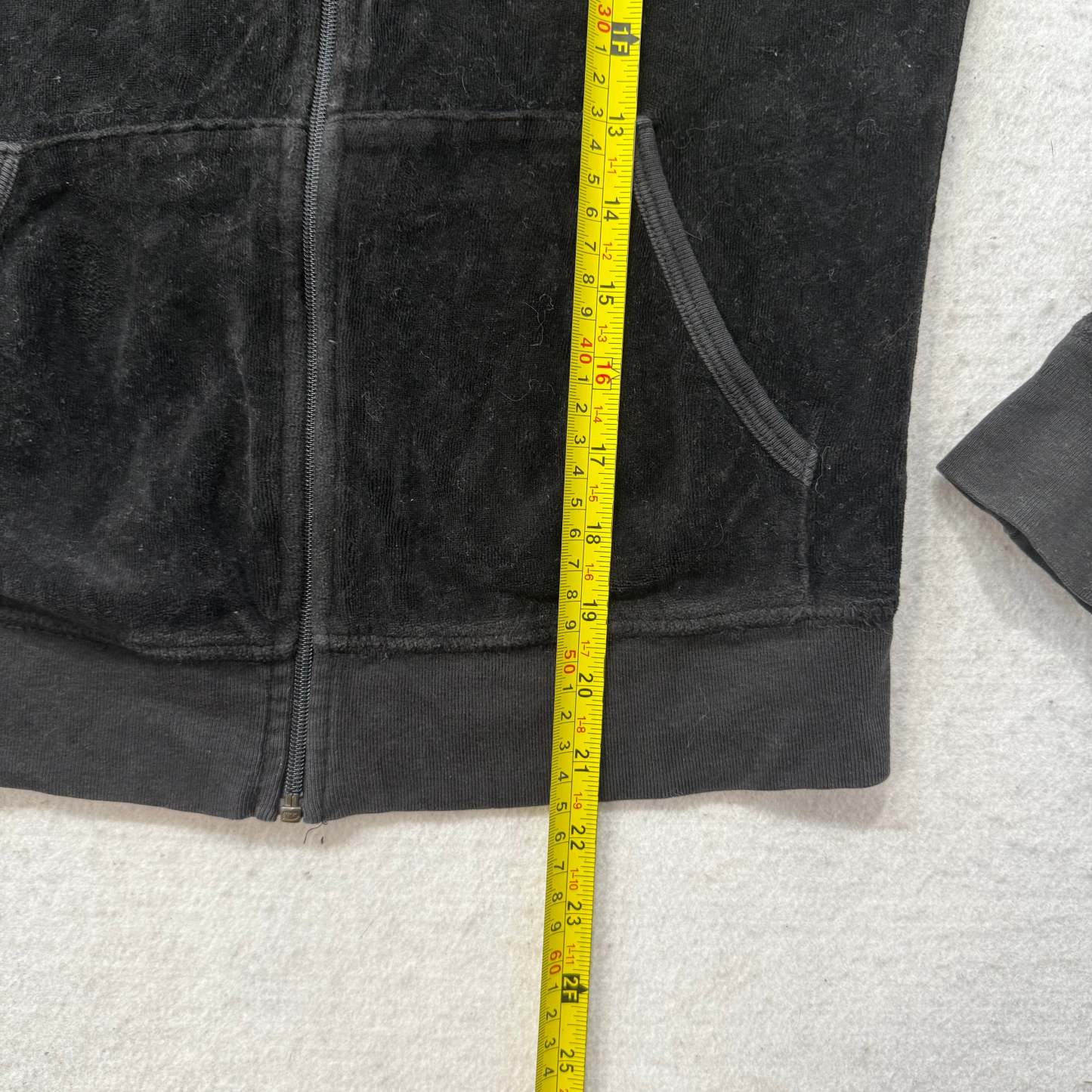 2003 Juicy Couture “Scottie Dog” Black Velour Tracksuit Set Hoodie & Pant Size M-Coordom