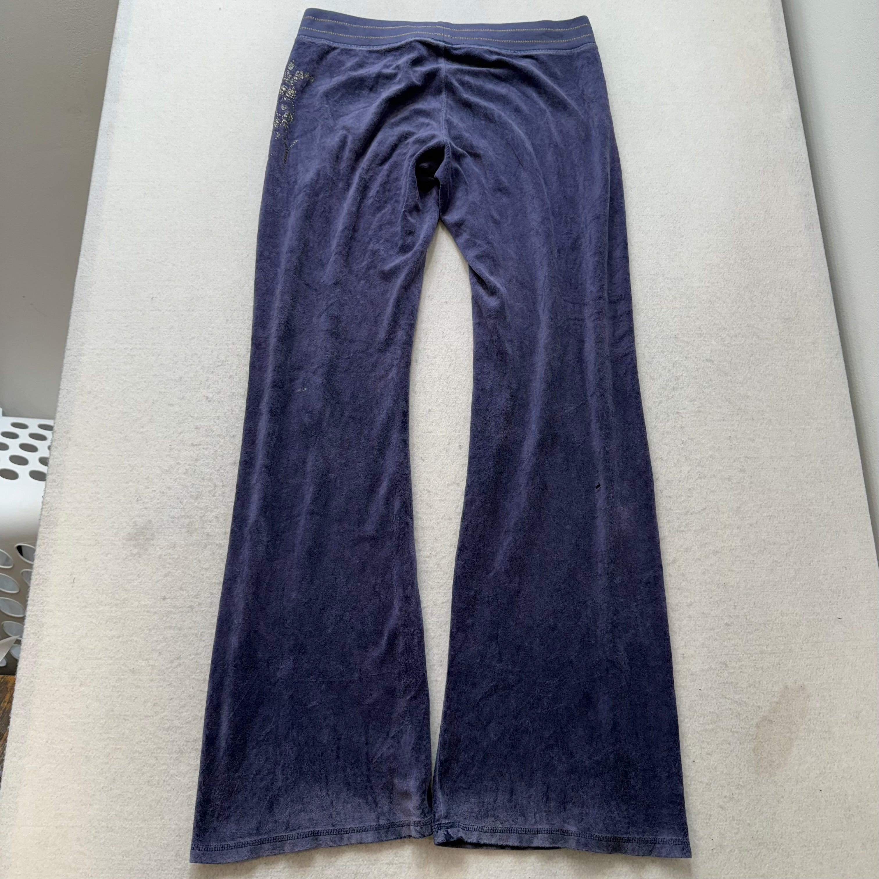 Juicy Couture Women's Deep Blue Velour Flare Leg Track Pant Graphic Logo Size M-Coordom