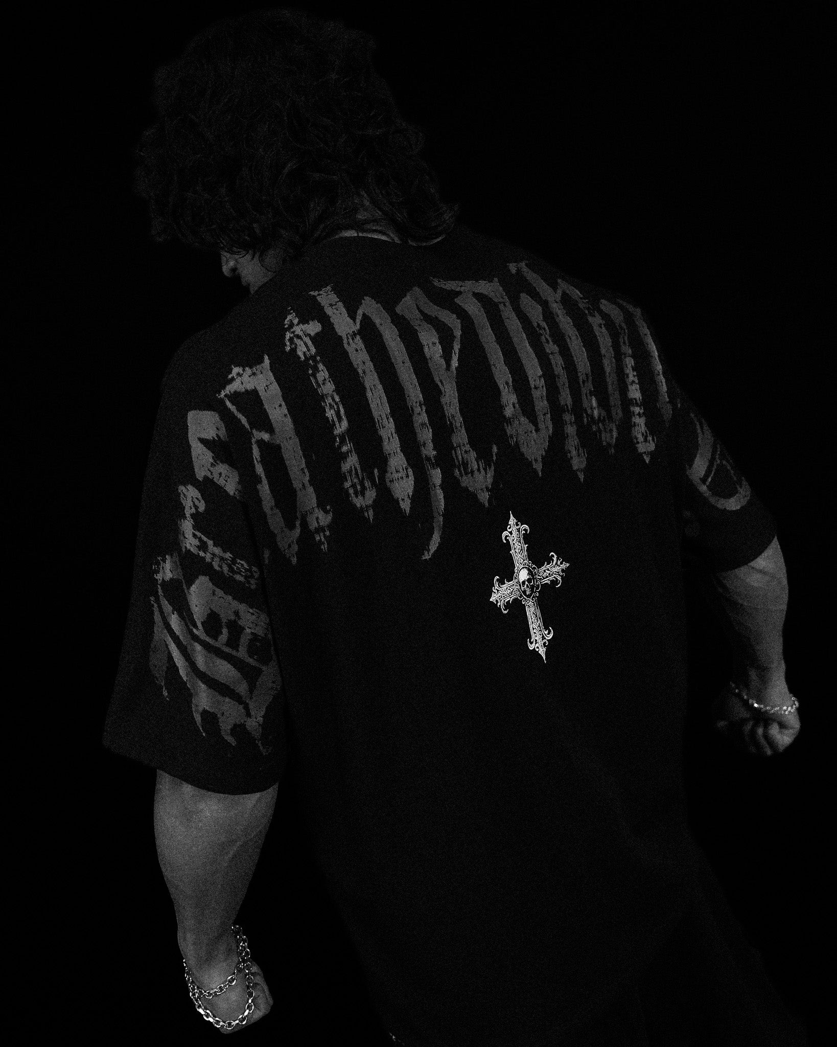 Elegant Oversized Lightweight T-shirt [VOID BLACK]-Coordom