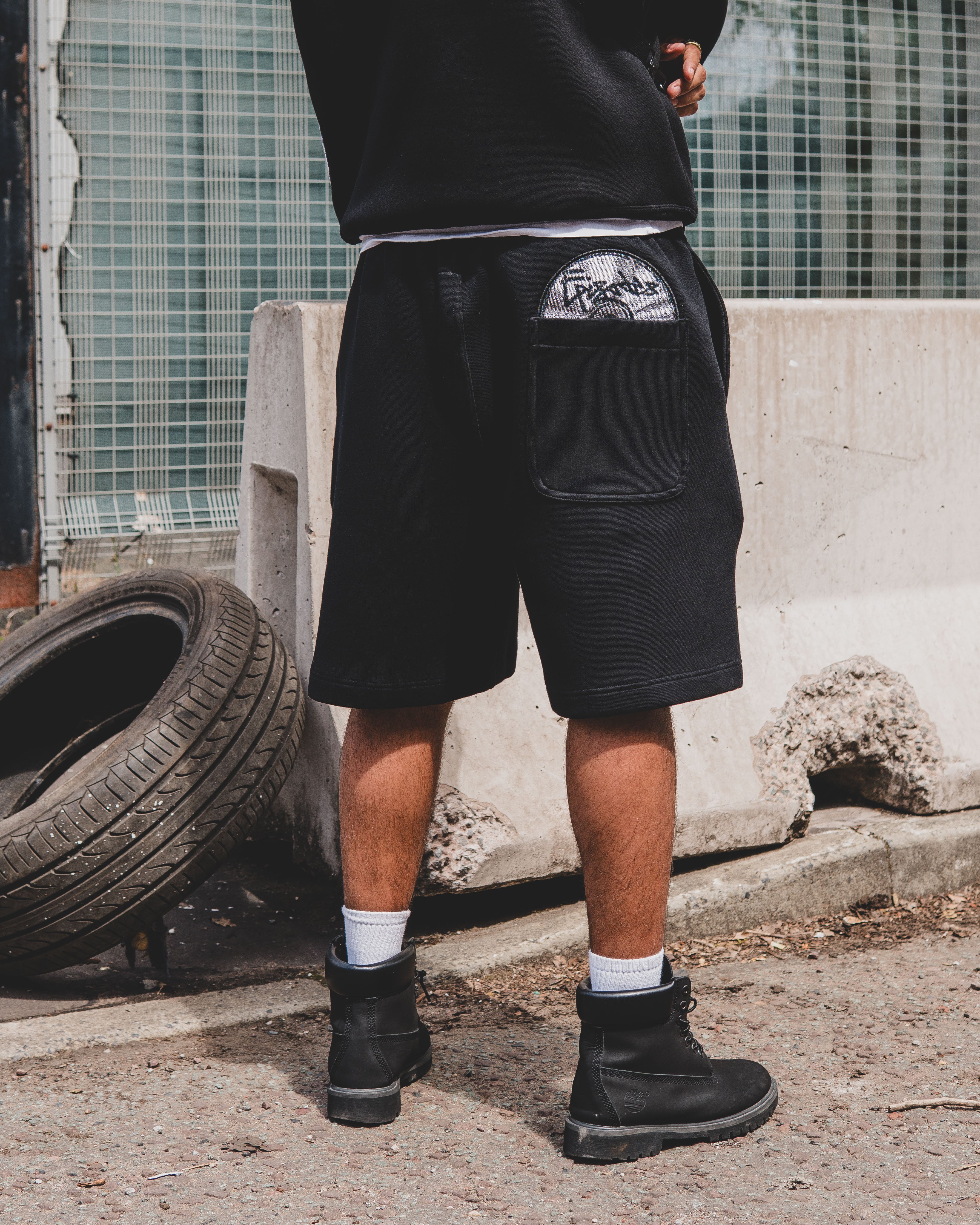 Disc Baggy Shorts Black [630GSM]-Coordom