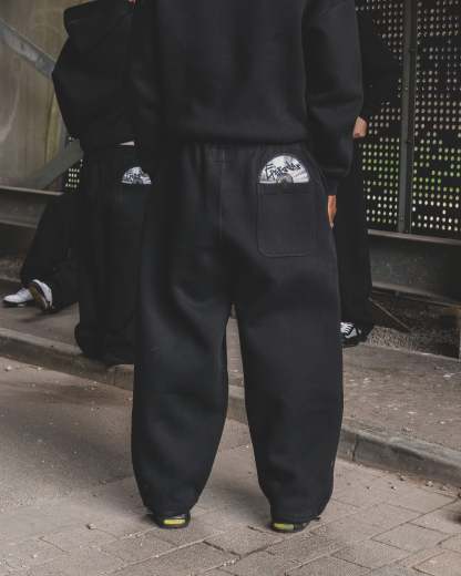 Disc Baggy Joggers Black [630GSM]-Coordom