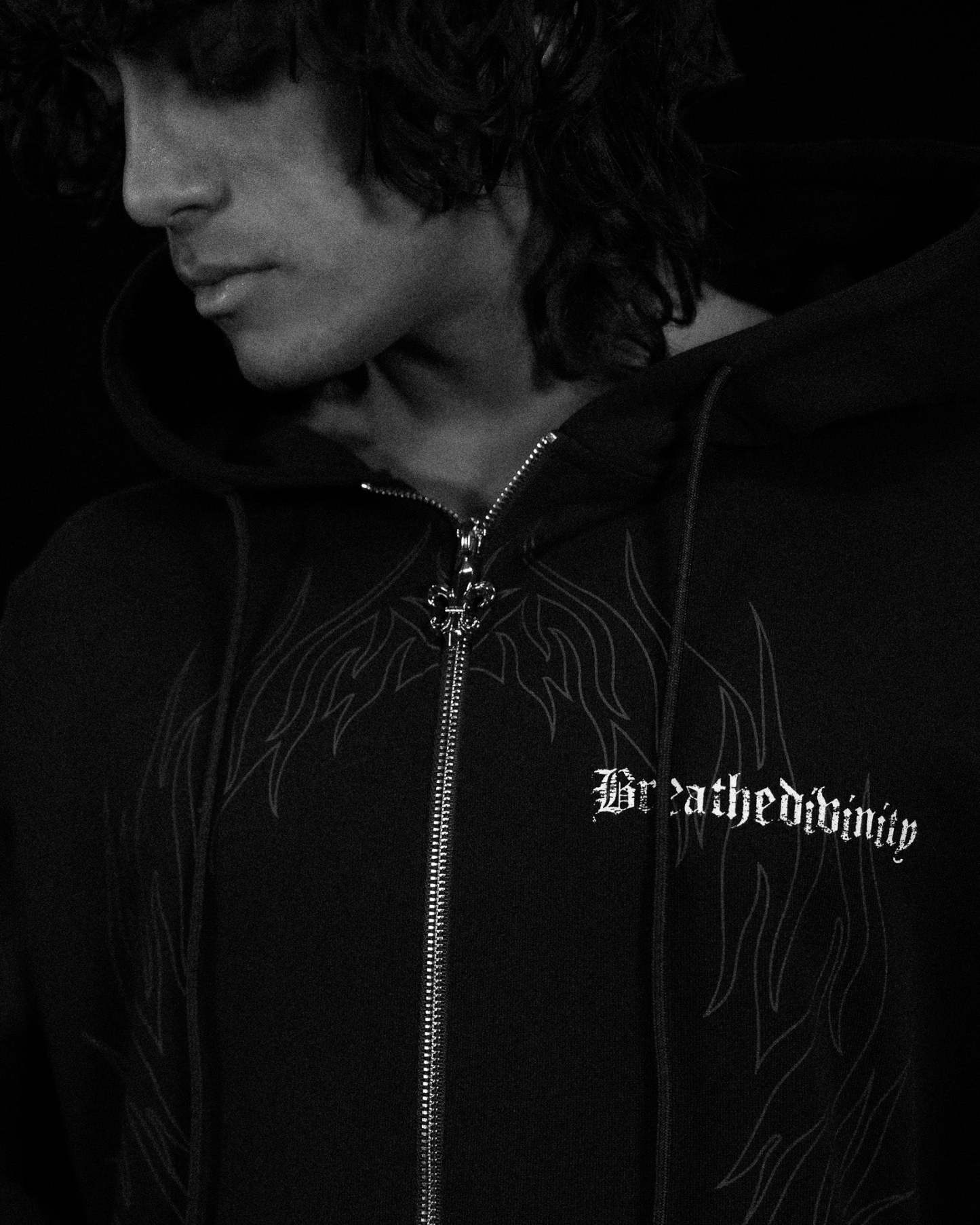 Elegant Oversized Zip-up Hoodie [VOID BLACK]-Coordom