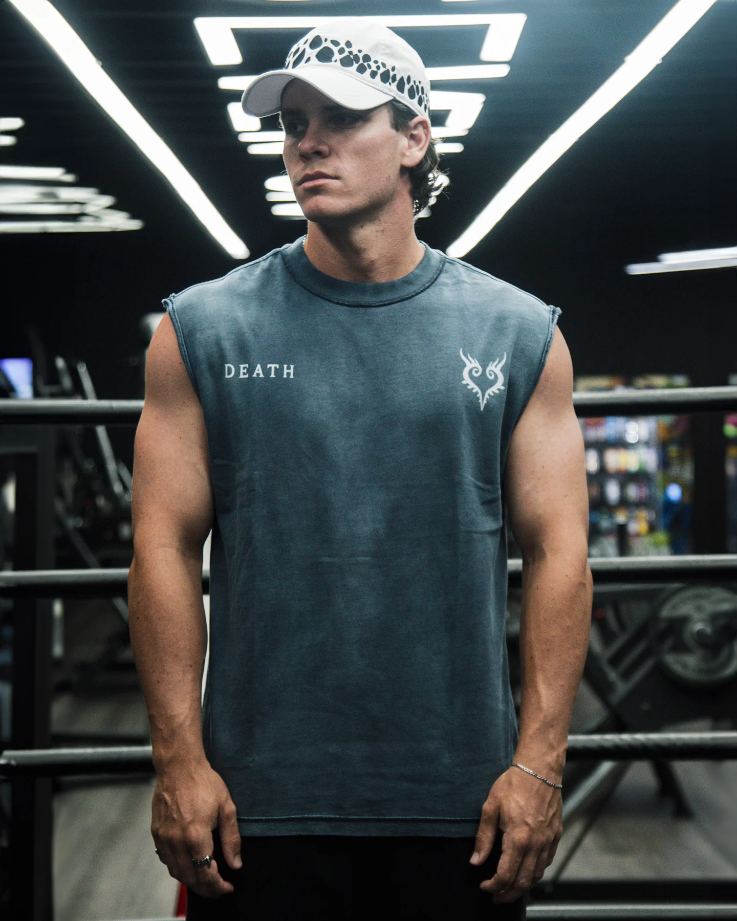 TRAFALGAR CUT-OFF TANK-Coordom