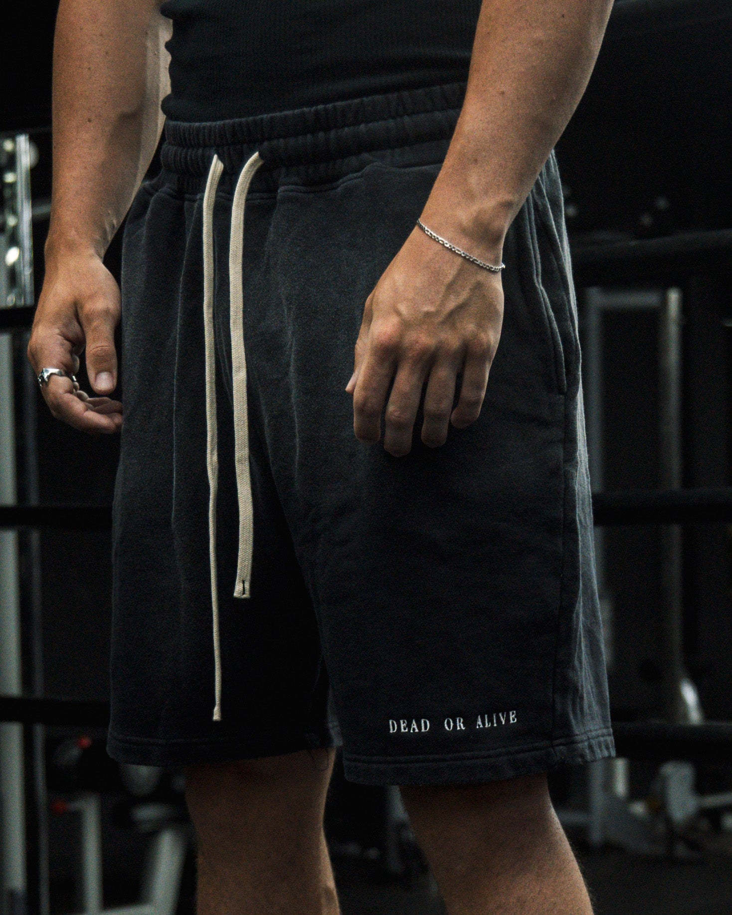 WHITE BEARD COTTON SHORTS-Coordom