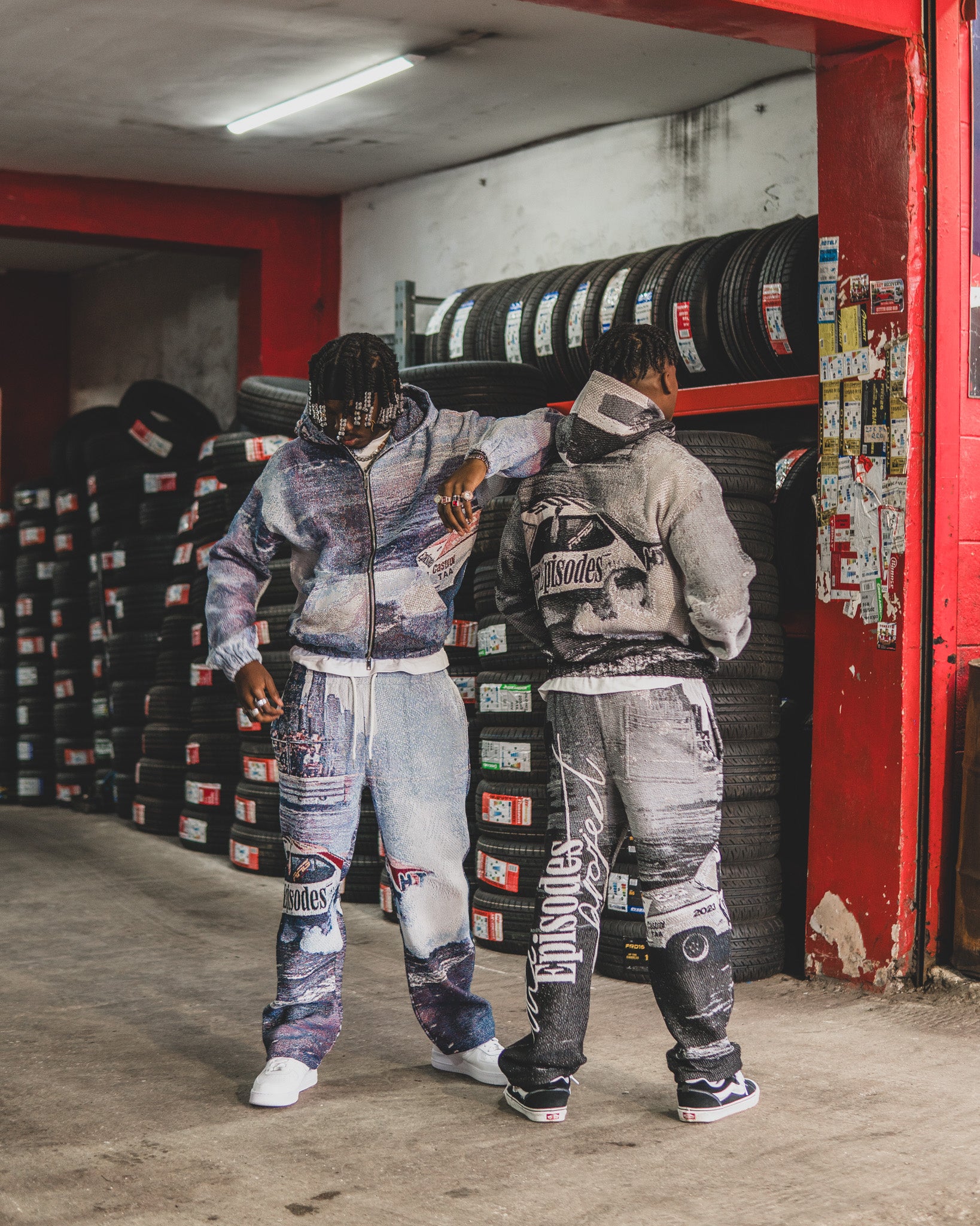 Tapestry Zip-Up Hoodie (MONO) | Vintage Streetwear Oversized Jacket-Coordom